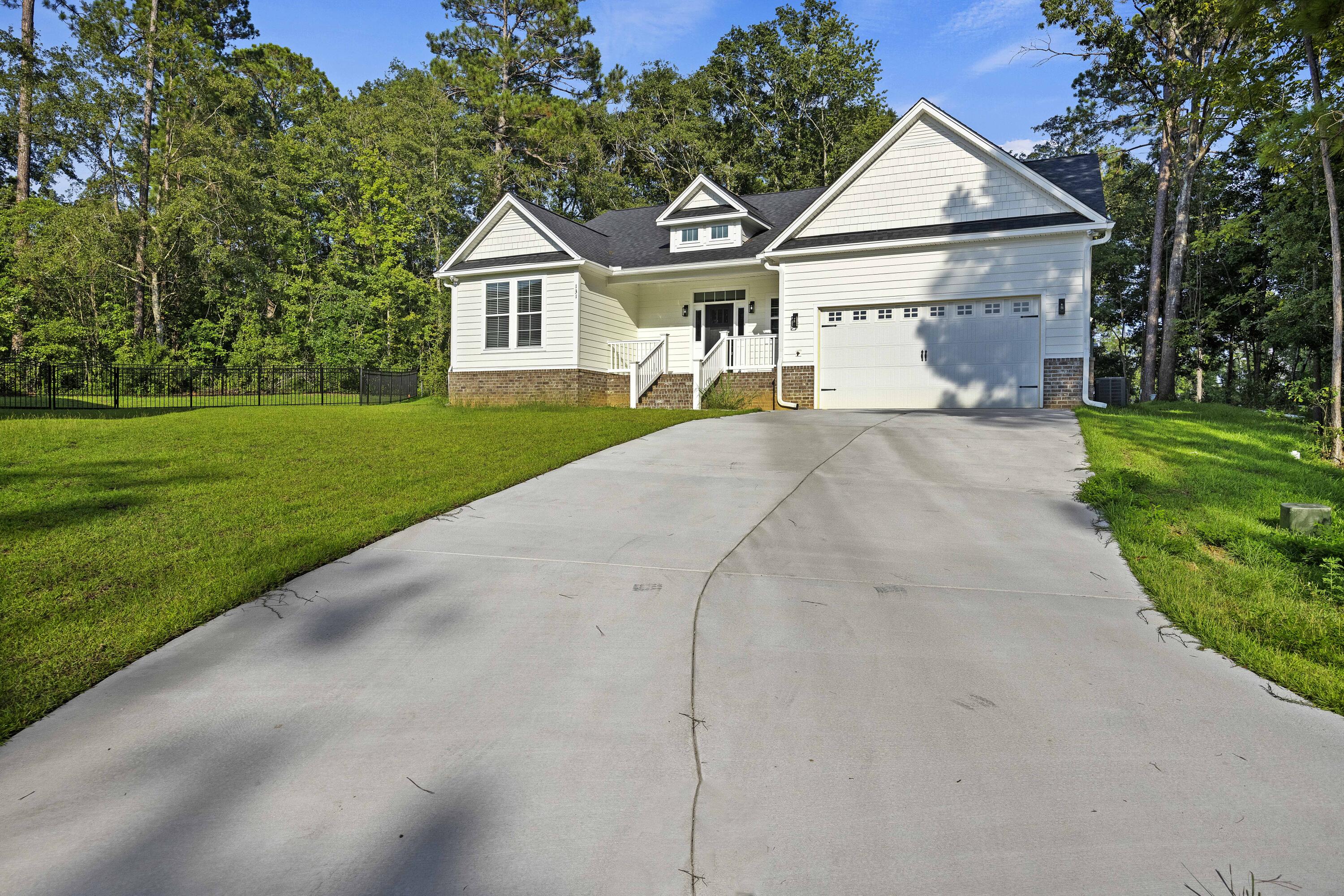 131 Green Court
