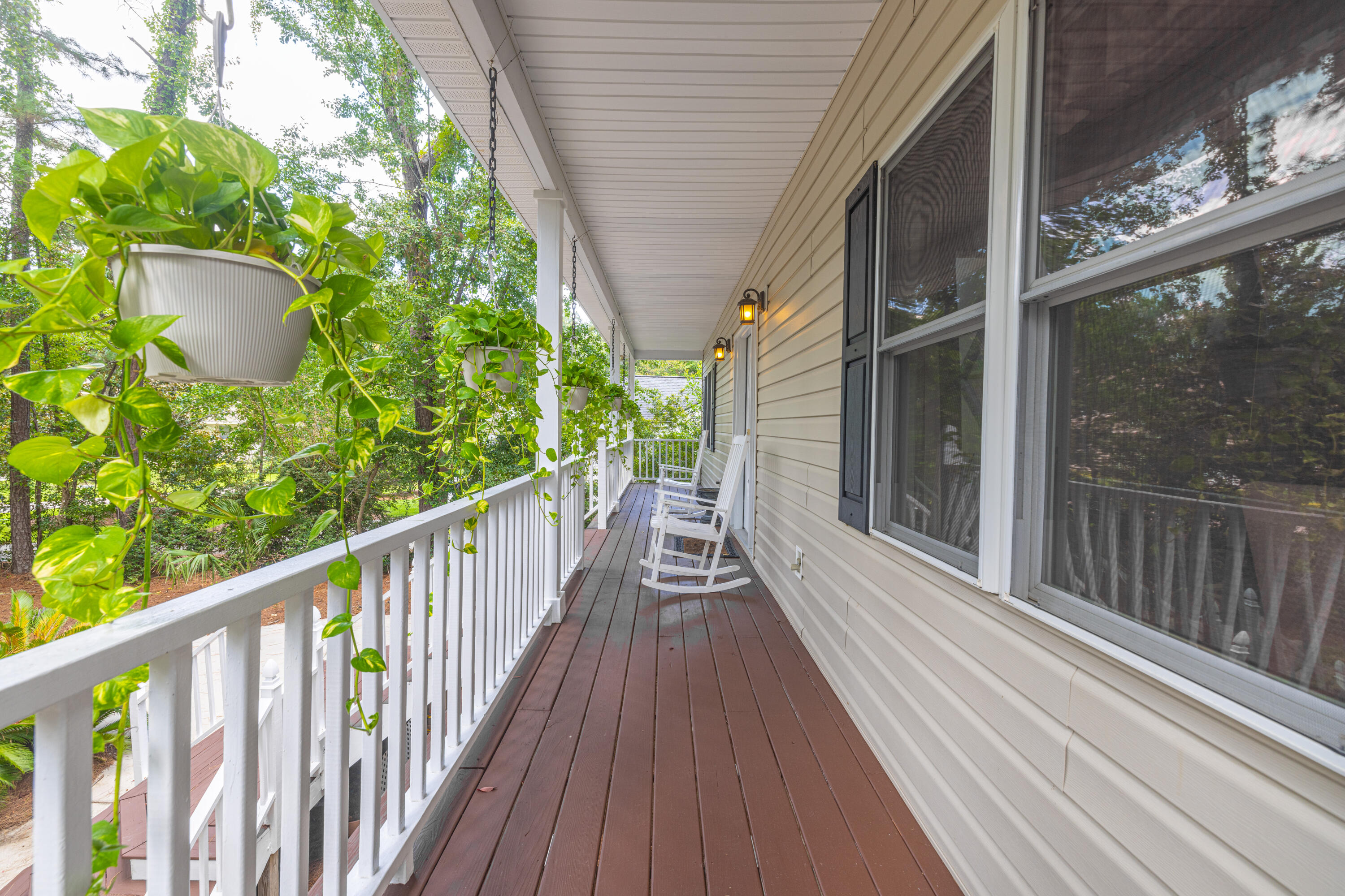 1325 Moss Path