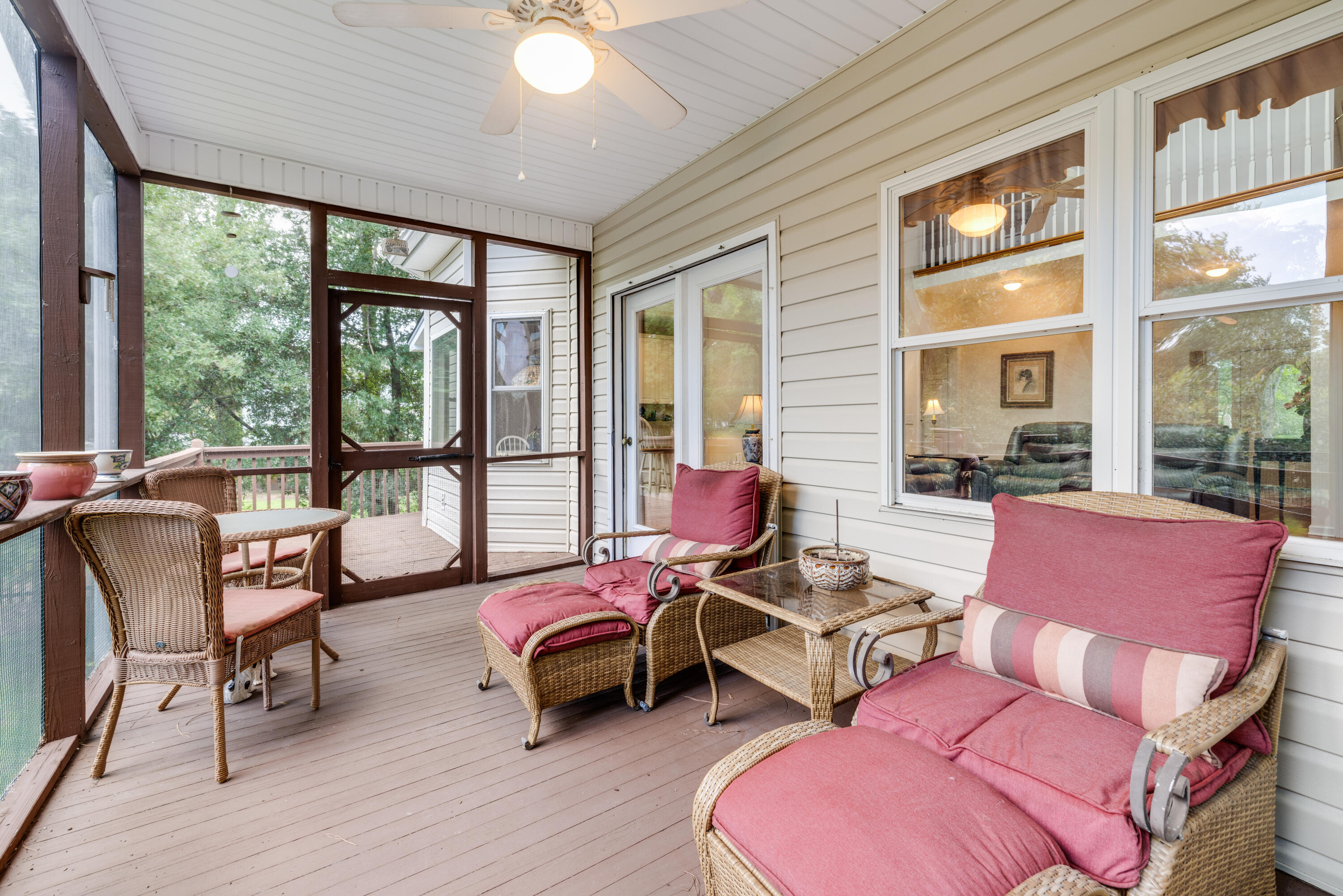 1325 Moss Path