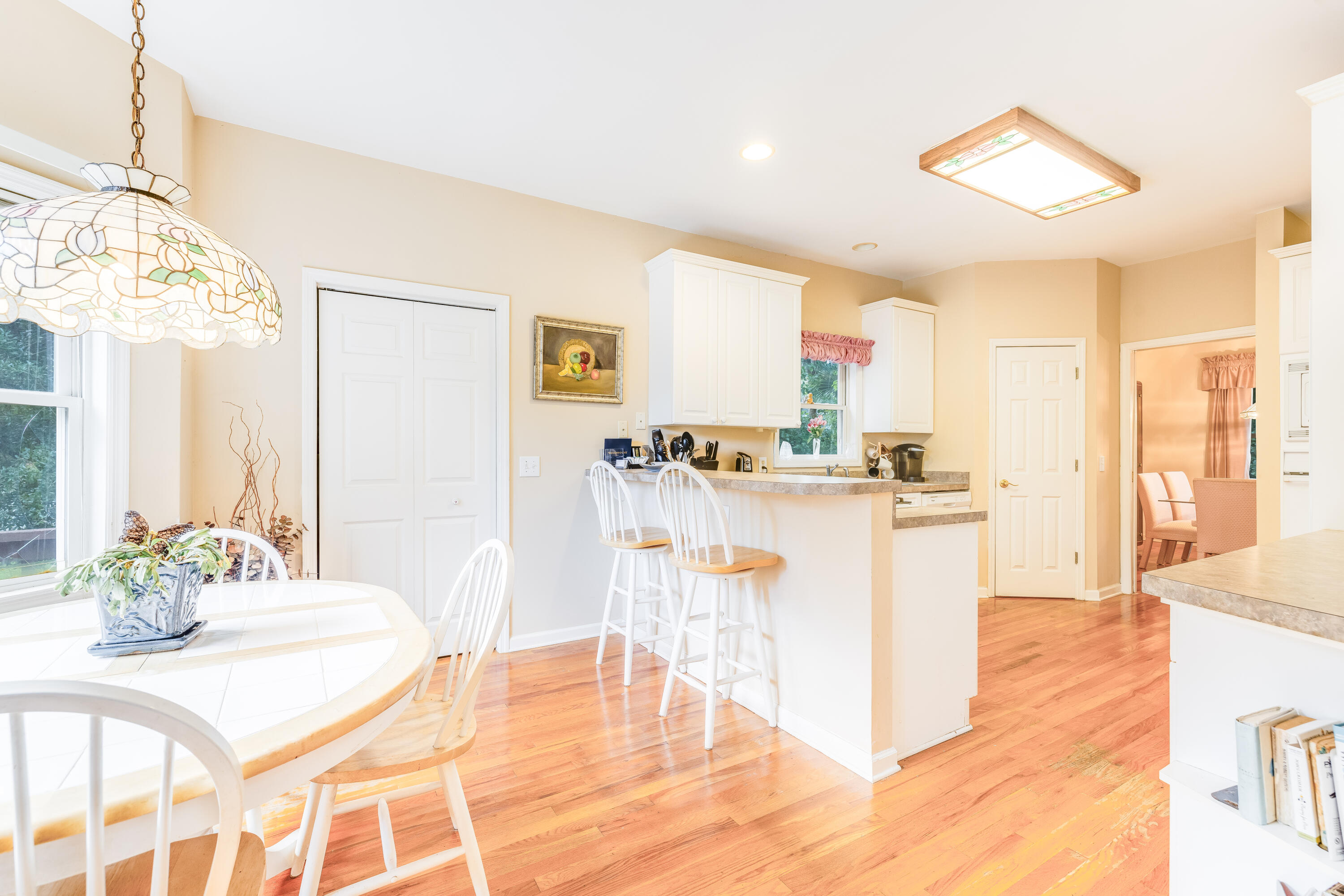 1325 Moss Path