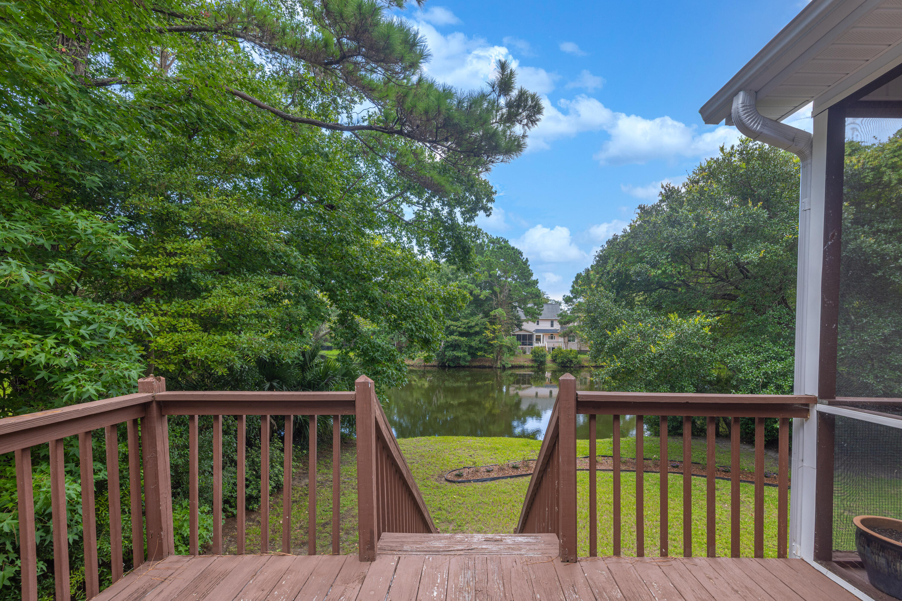 1325 Moss Path