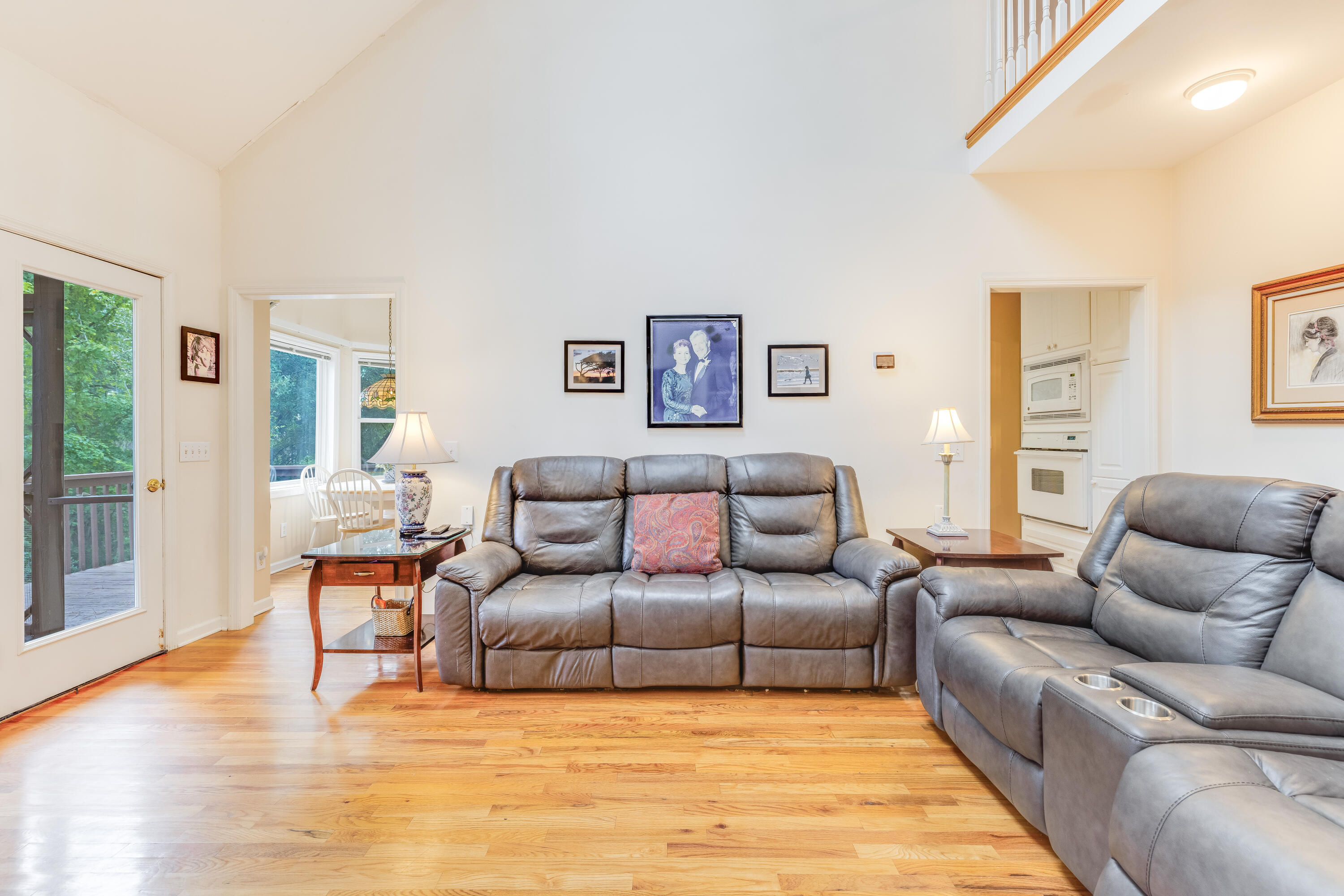 1325 Moss Path