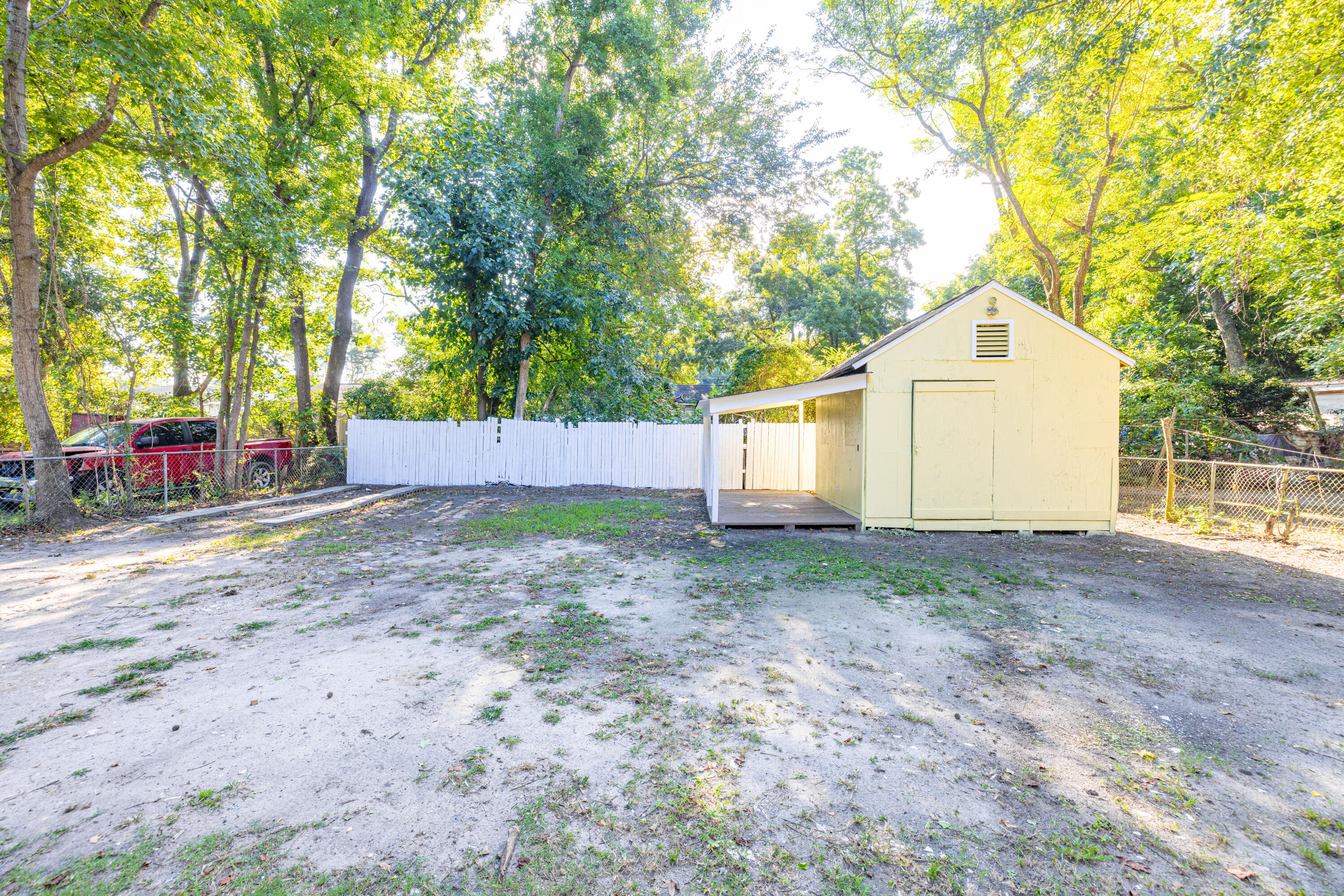 2321 Falcon Road