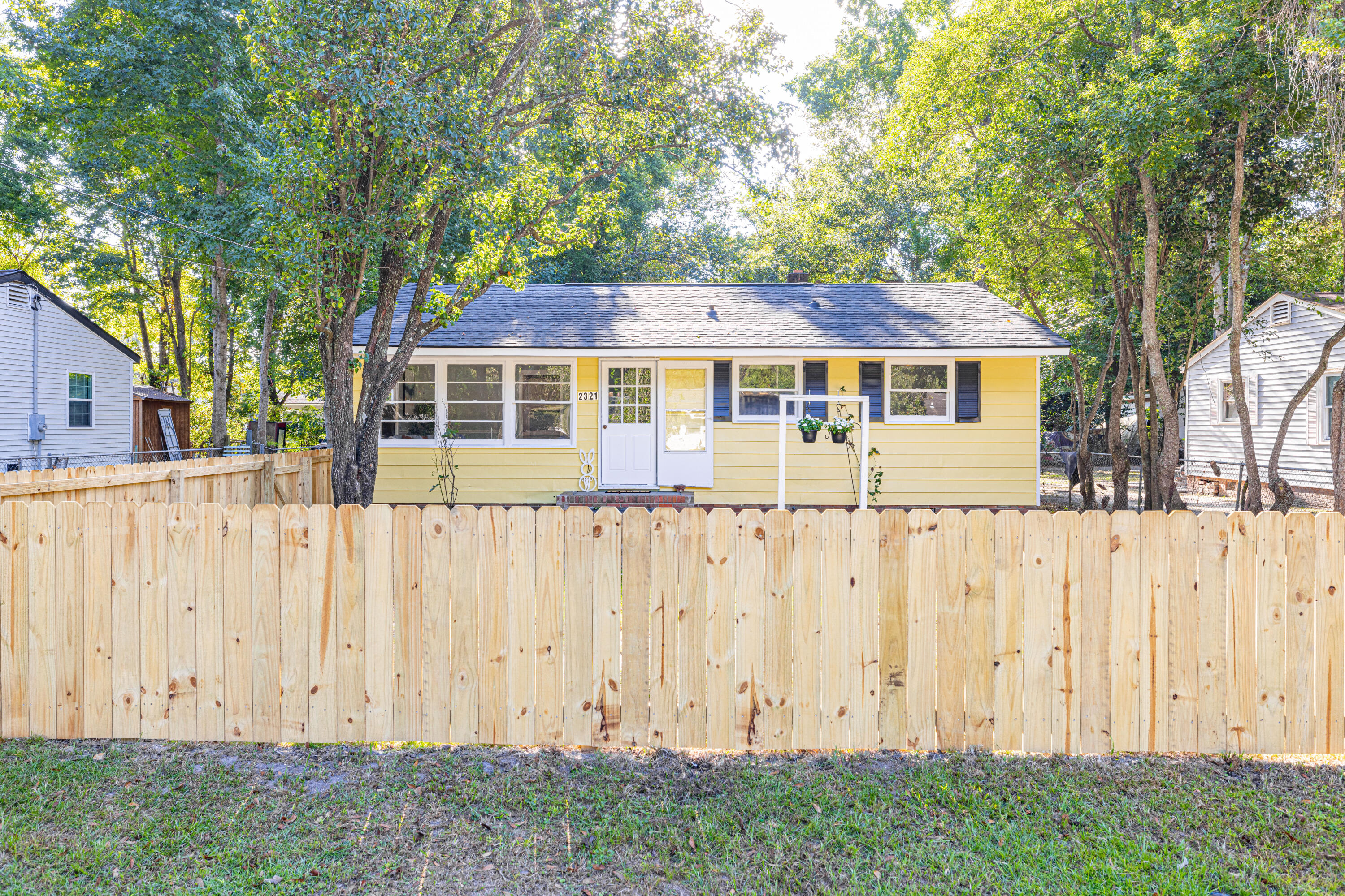2321 Falcon Road