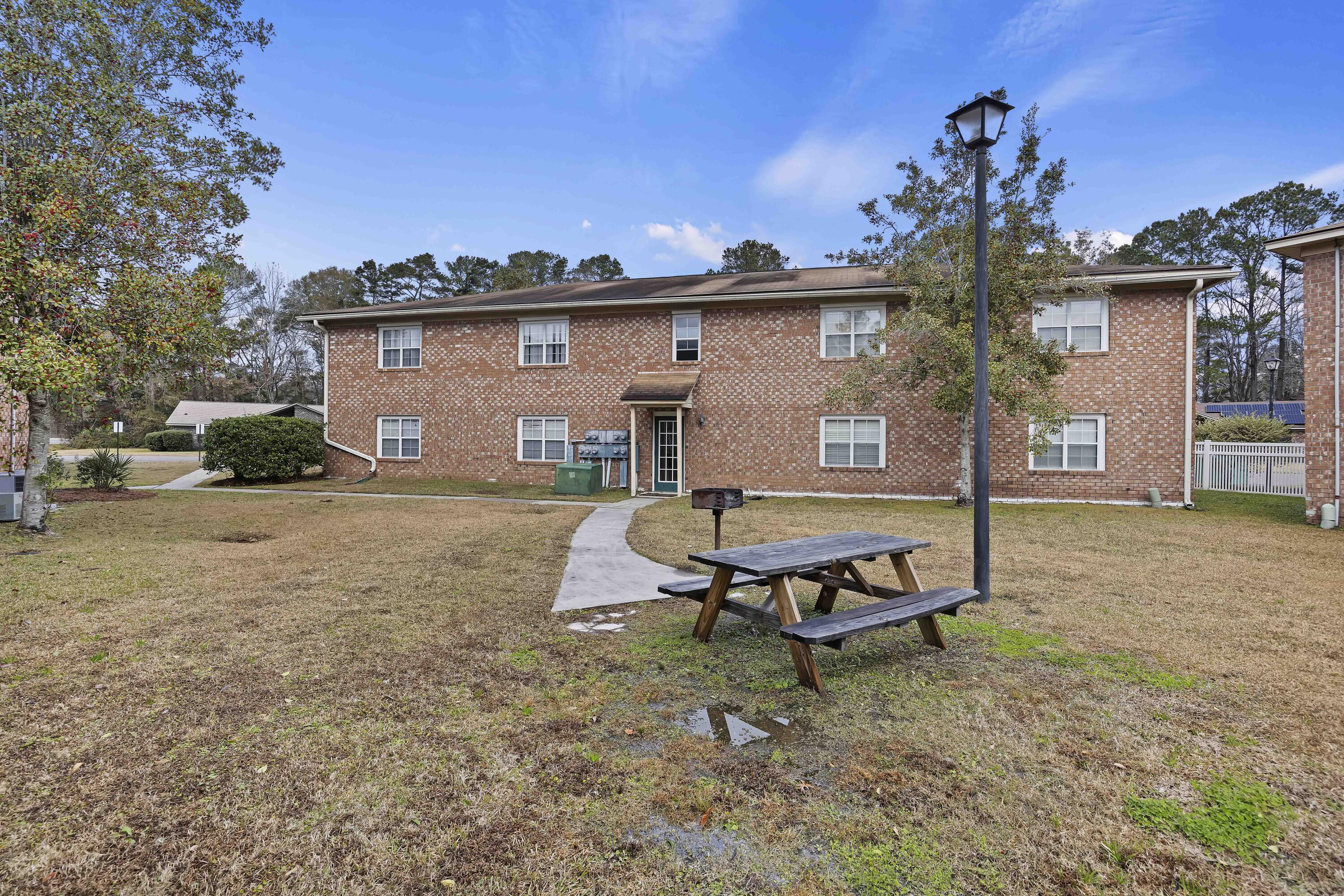 104 Pinewood Street # F