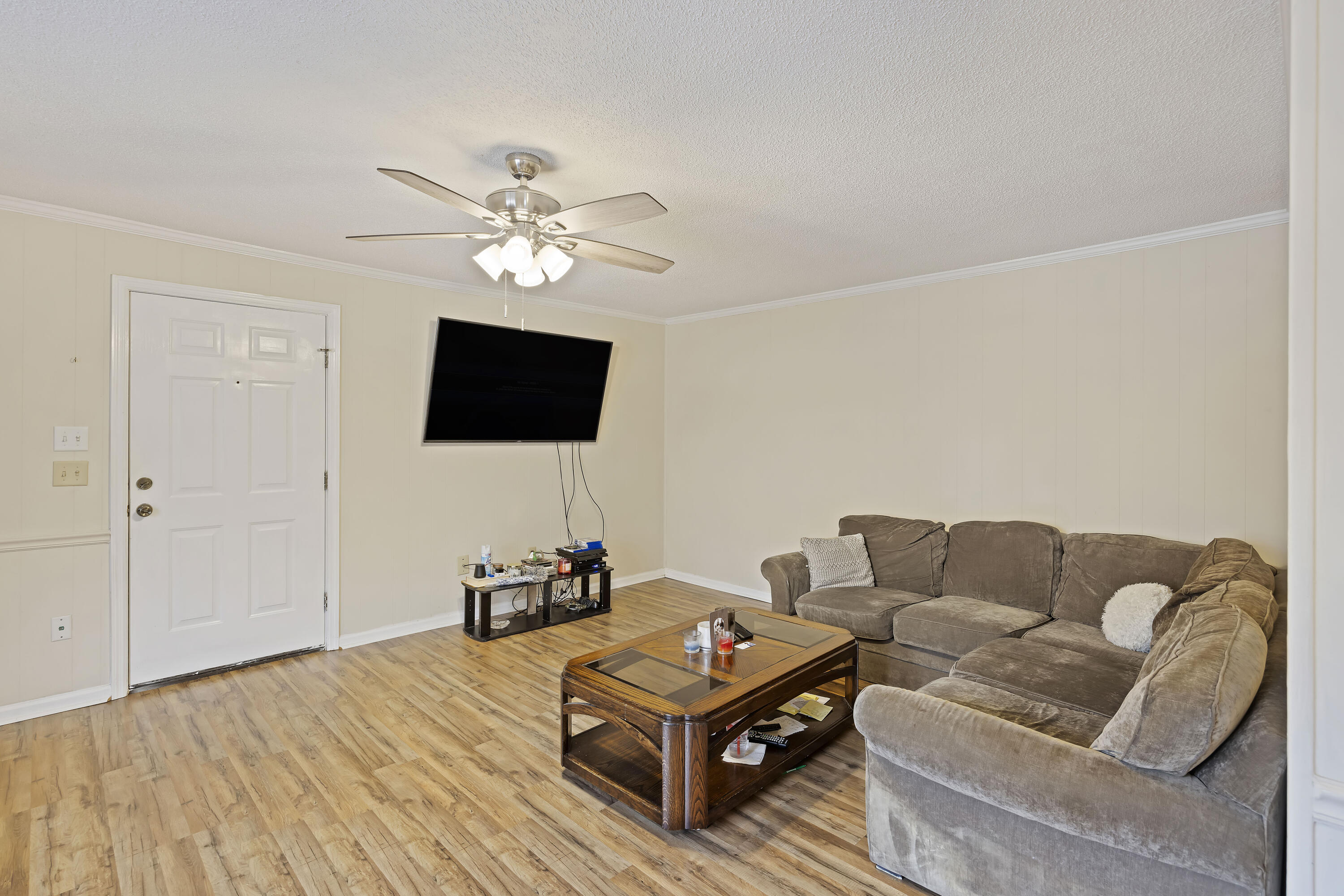 104 Pinewood Street # F