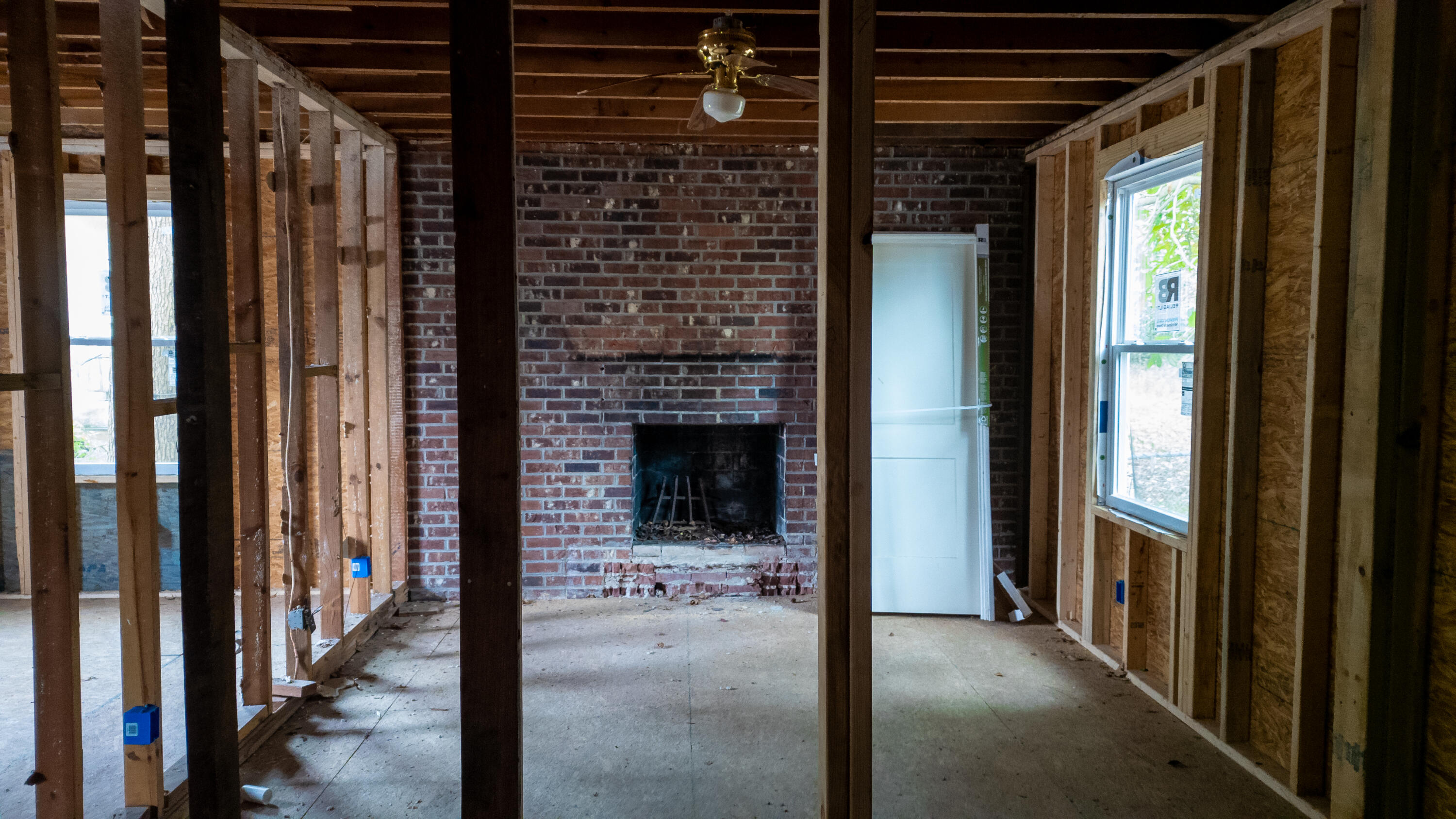 3995 Gary Drive