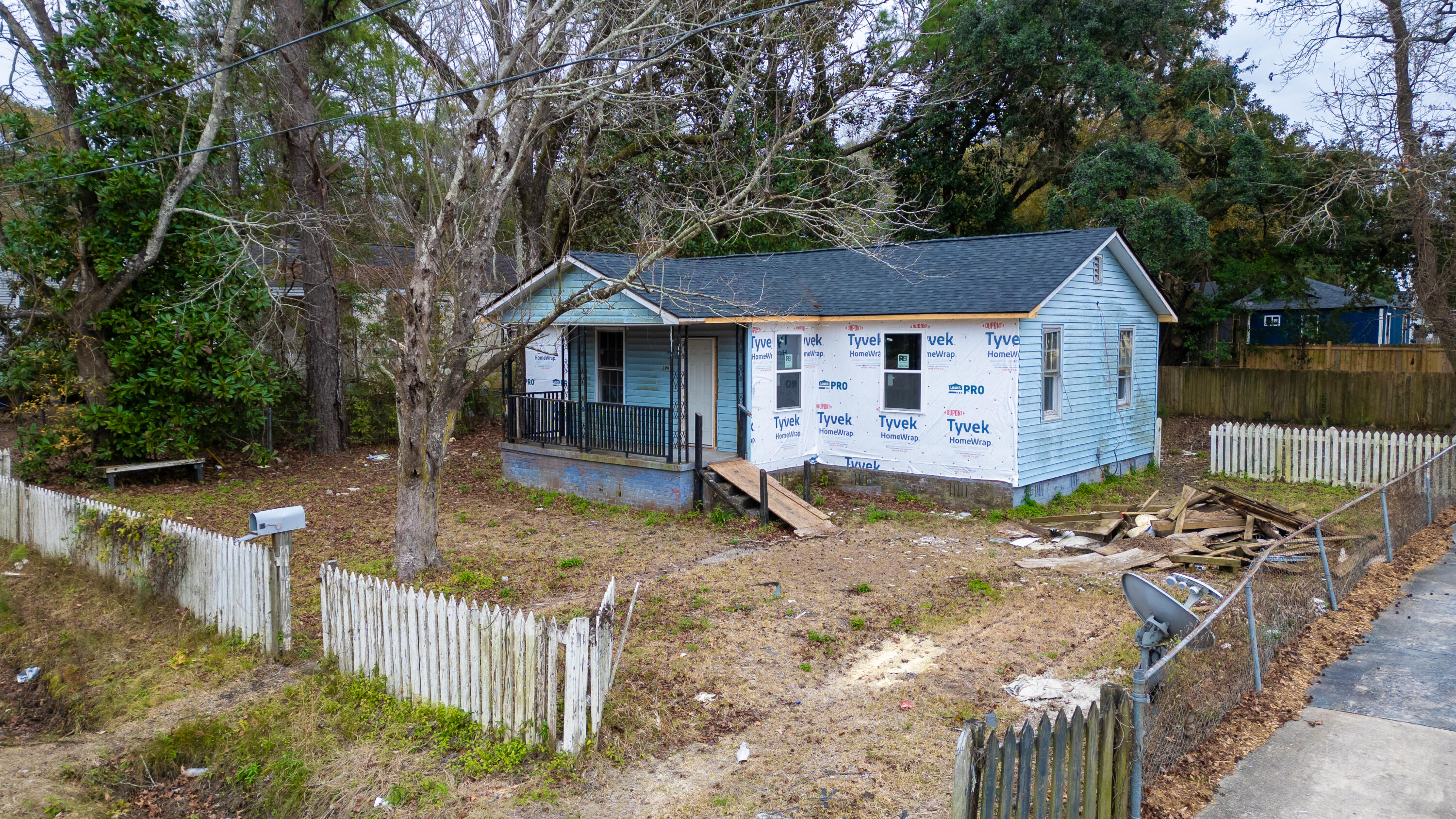 3995 Gary Drive