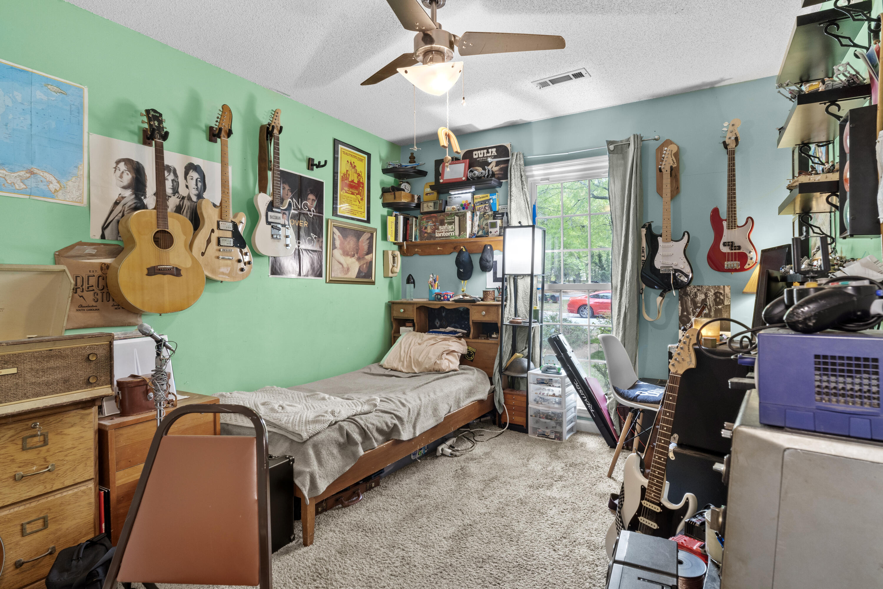 181 Commons Way