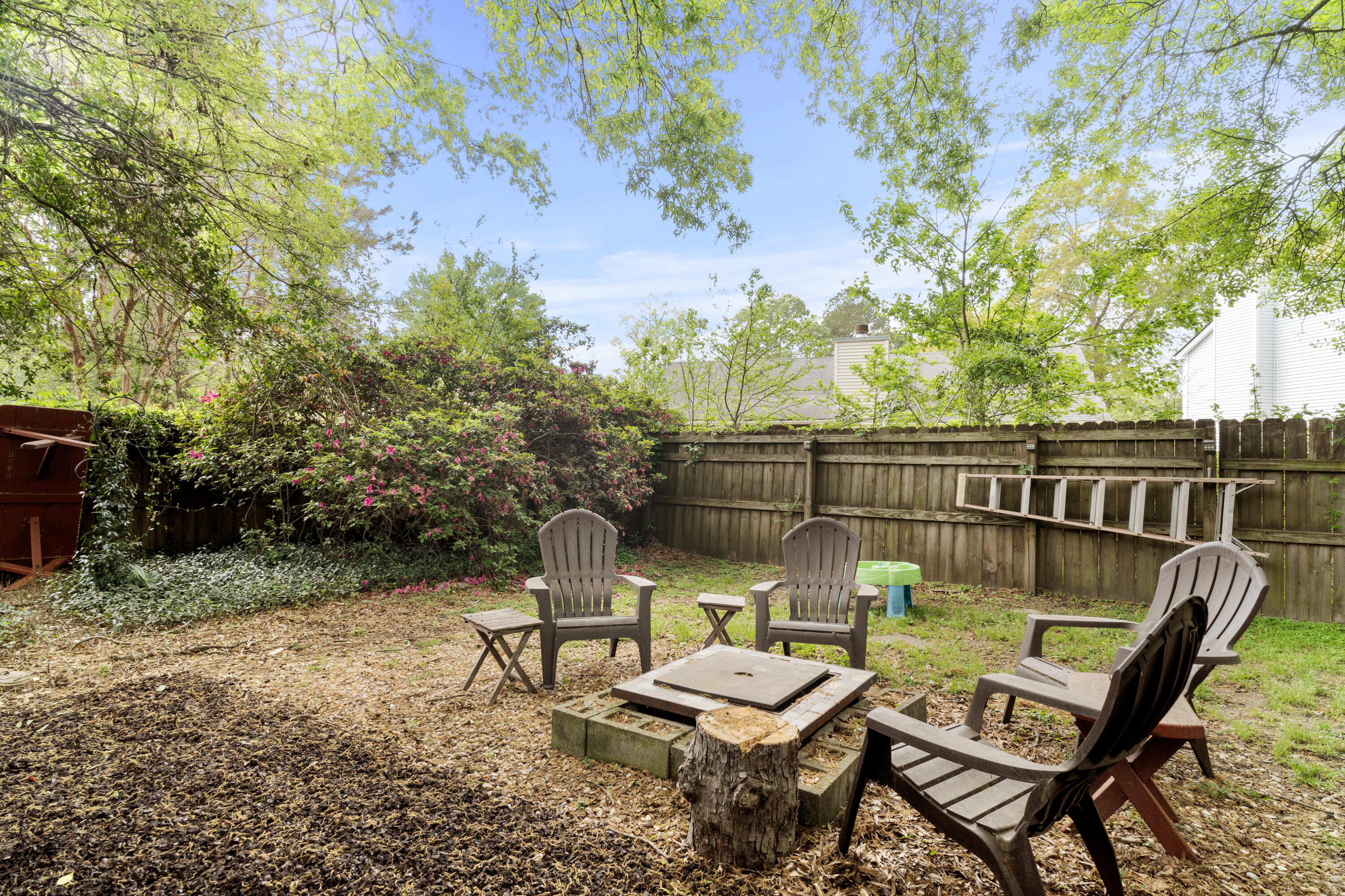181 Commons Way