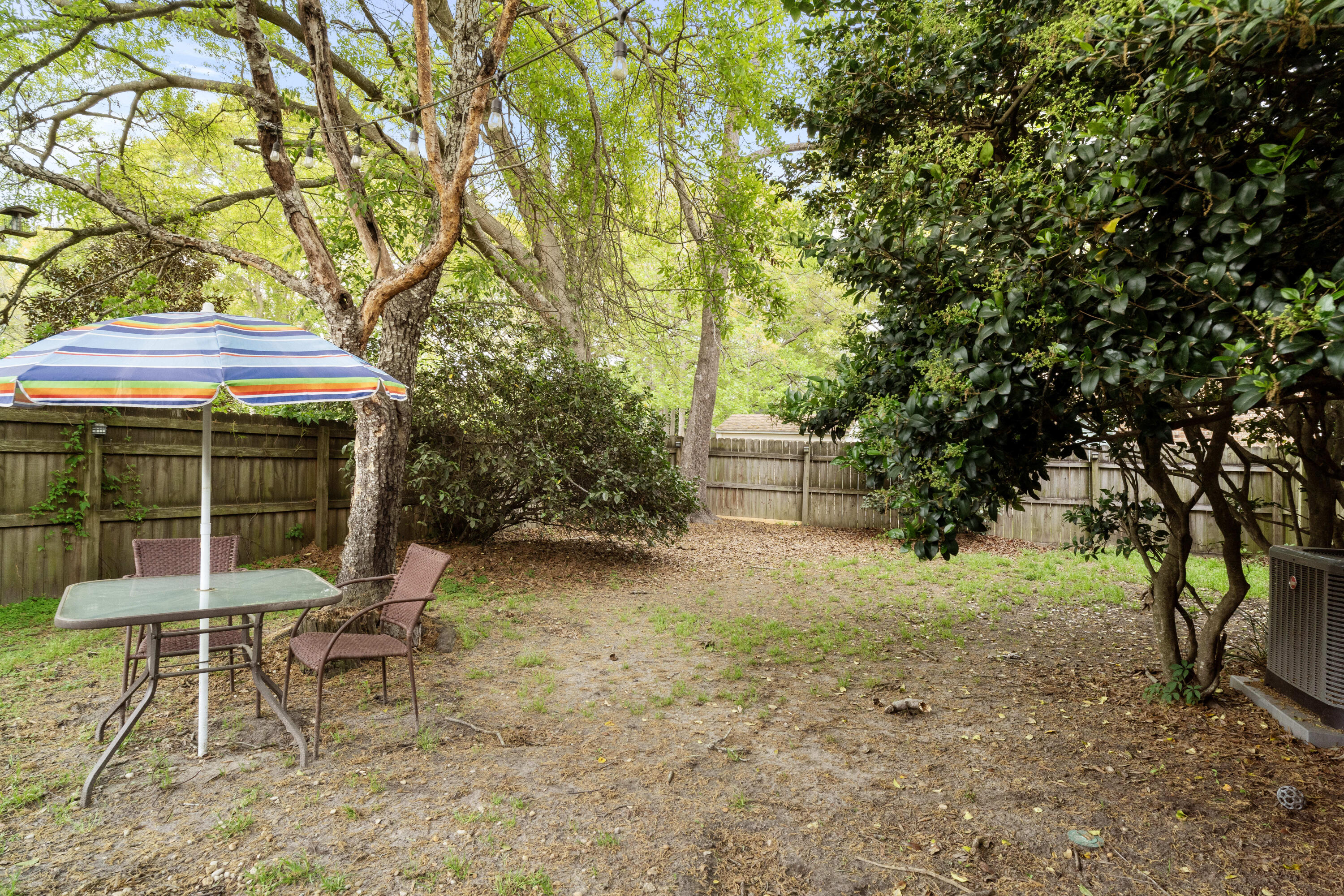 181 Commons Way