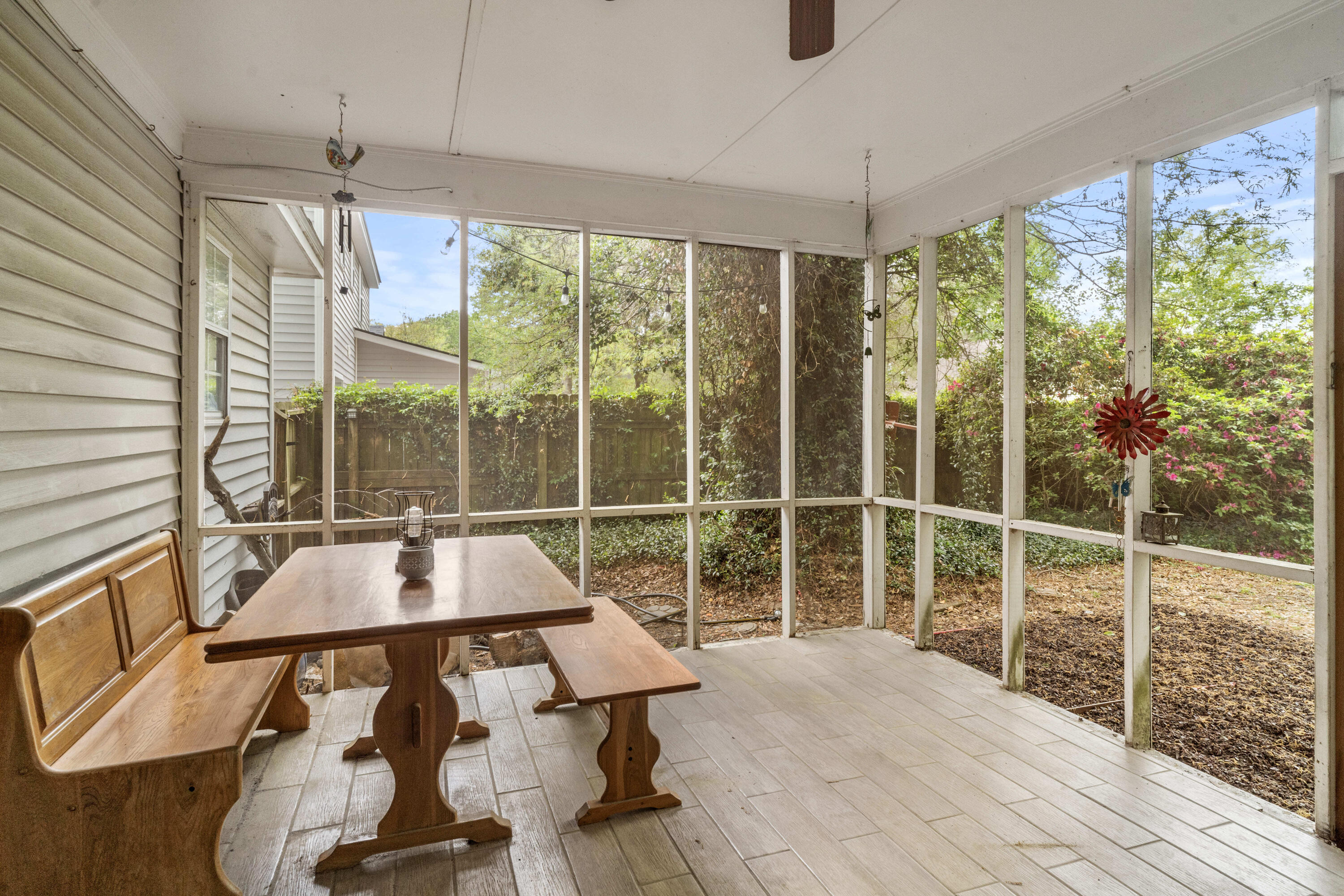 181 Commons Way