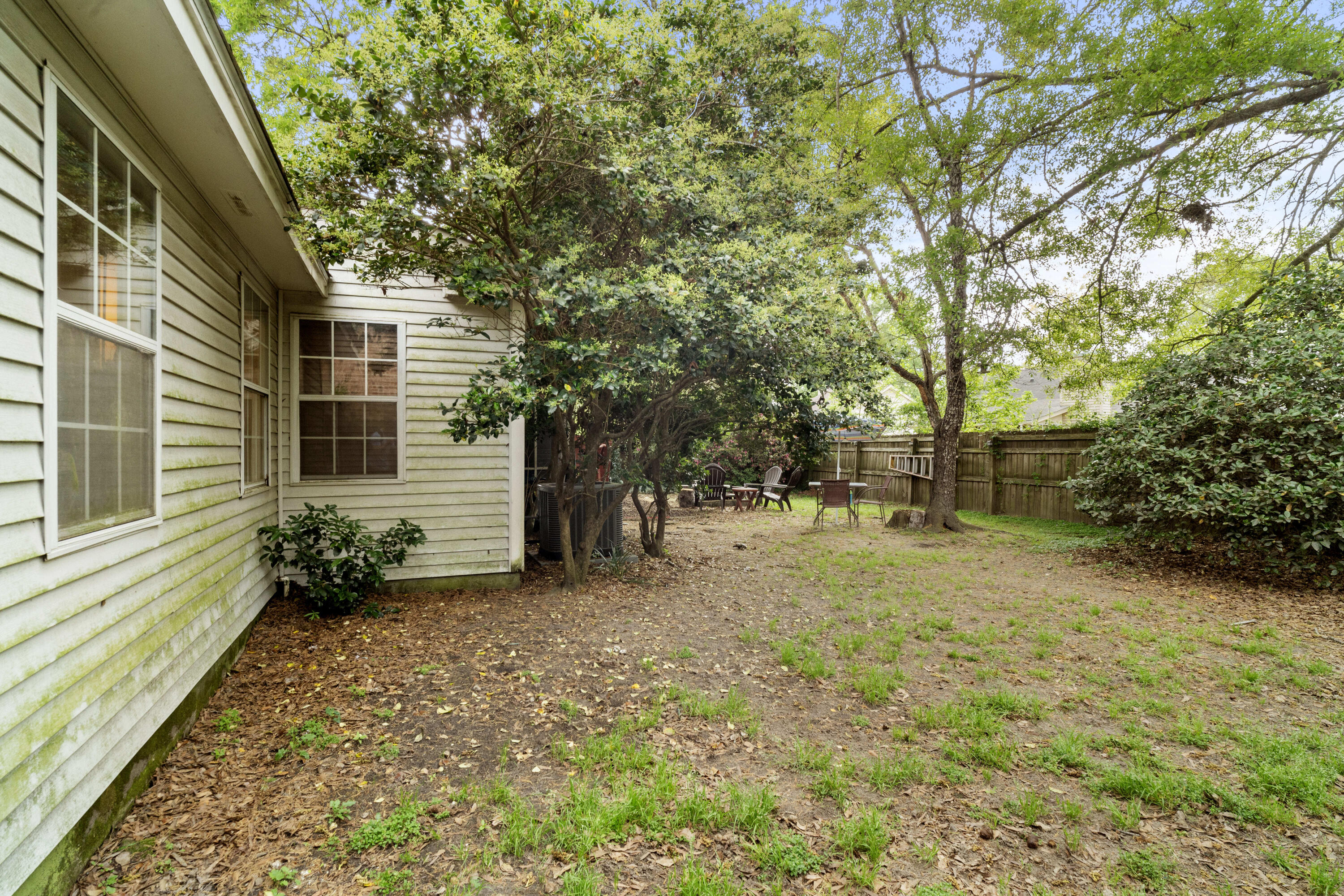 181 Commons Way