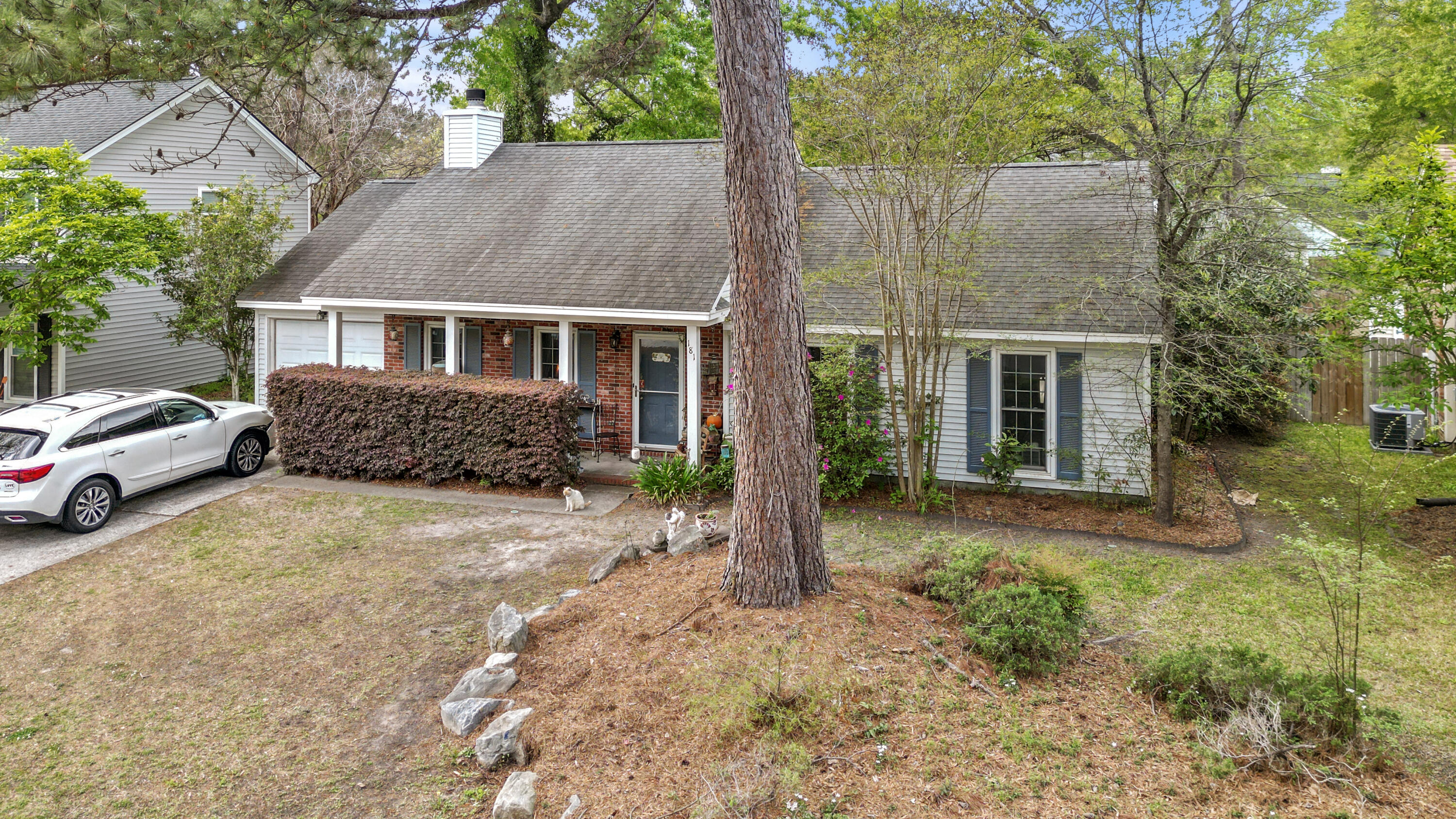 181 Commons Way