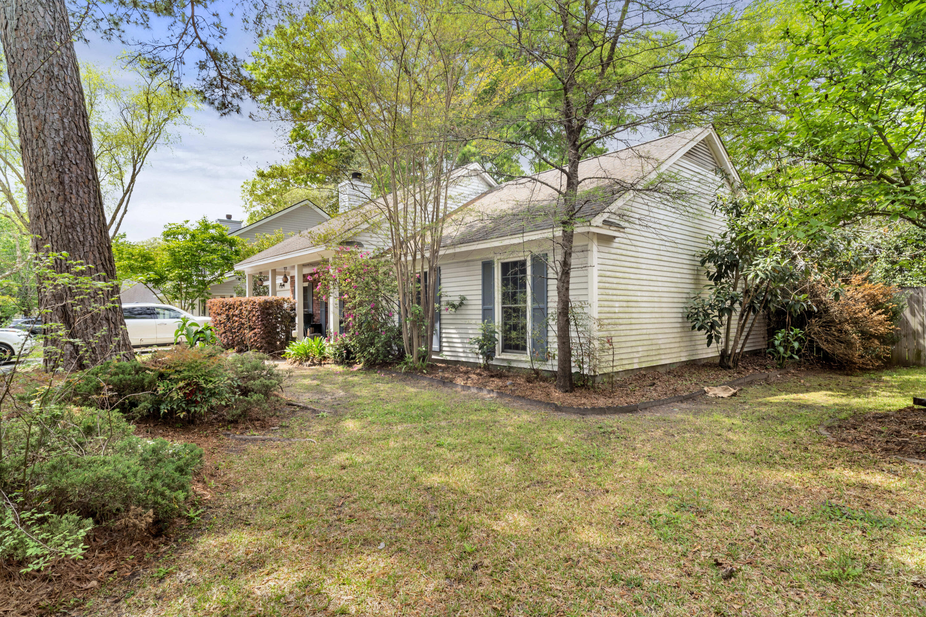 181 Commons Way