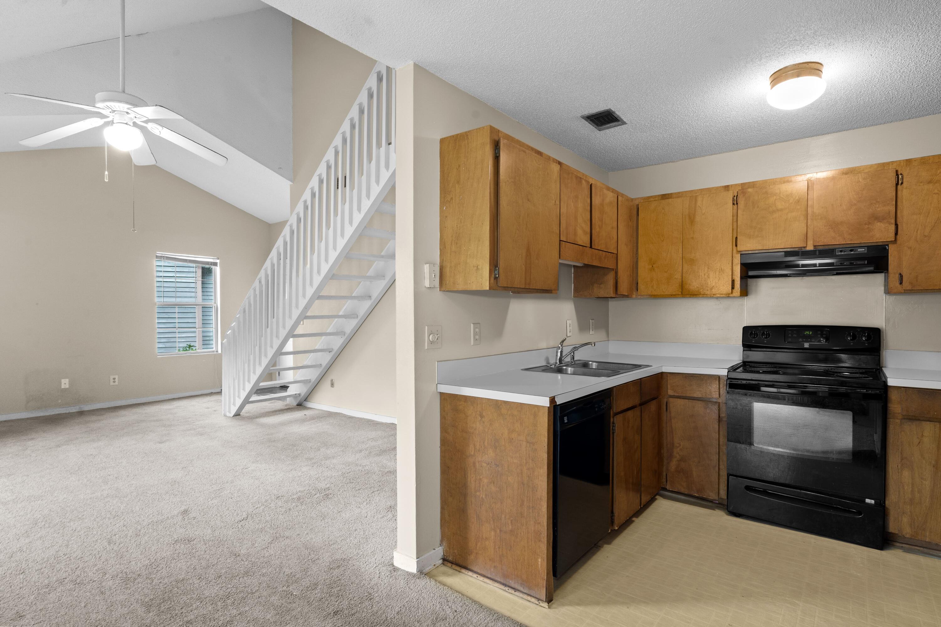 7920 Parklane Court # 608