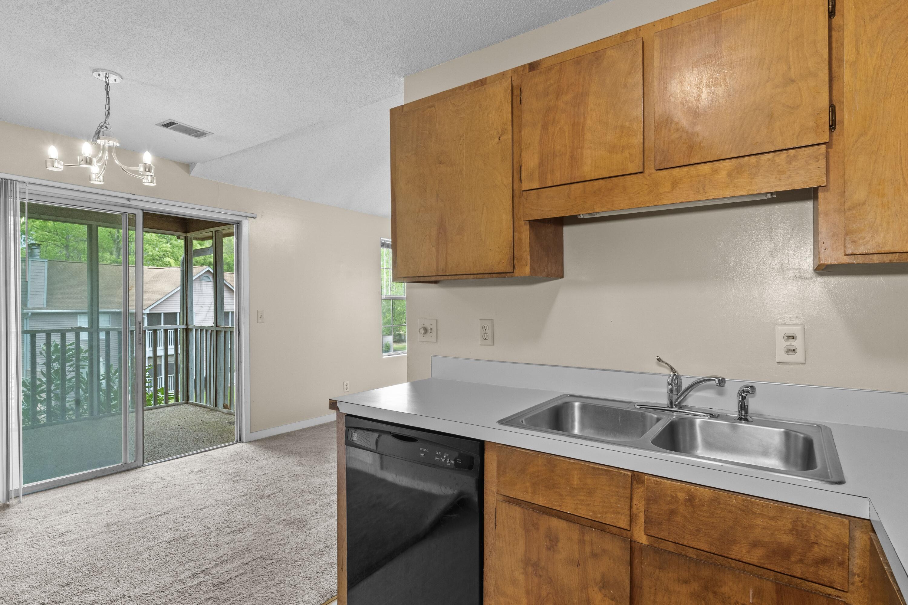 7920 Parklane Court # 608