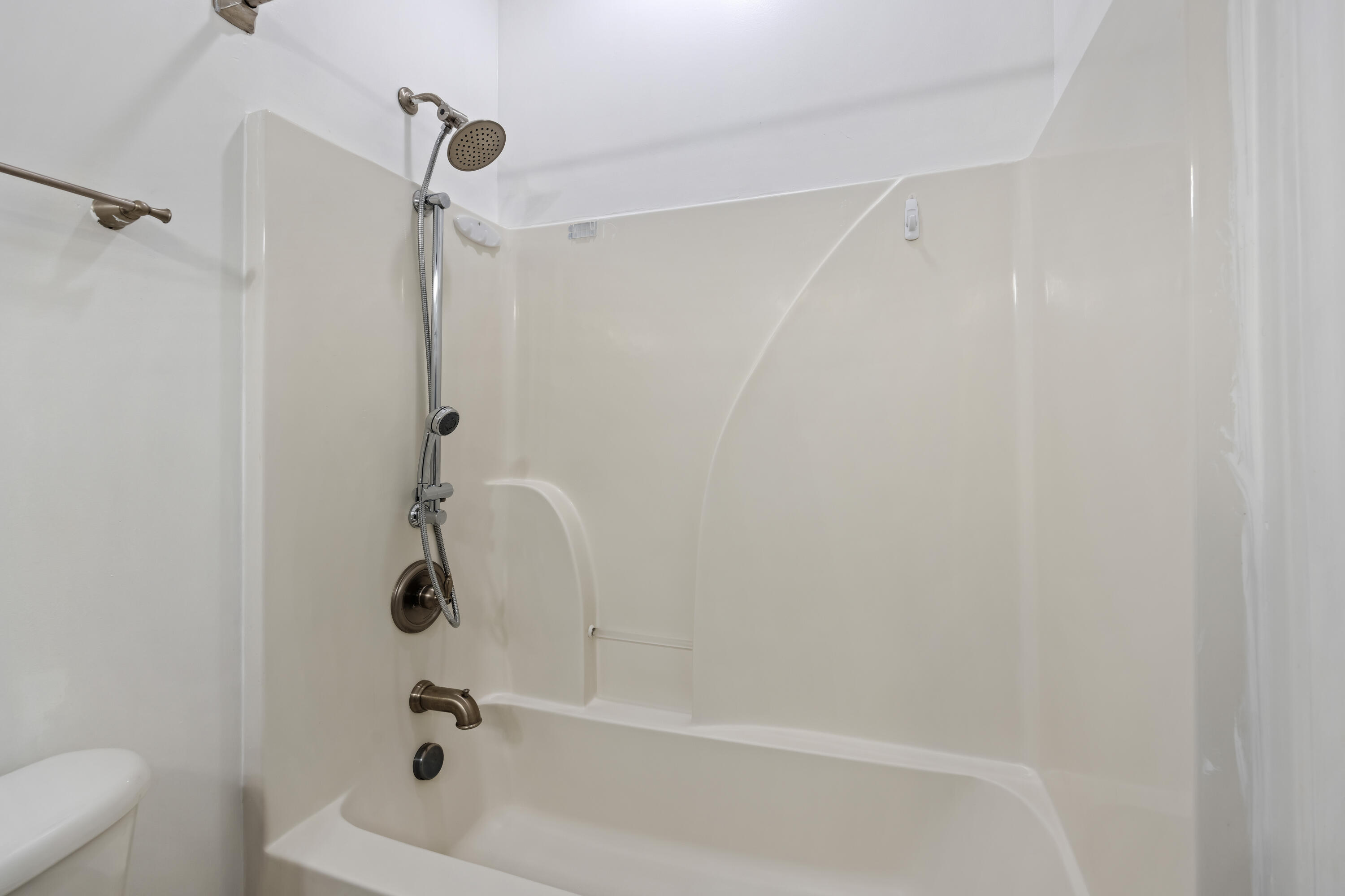 4926 Lake Palmetto Lane
