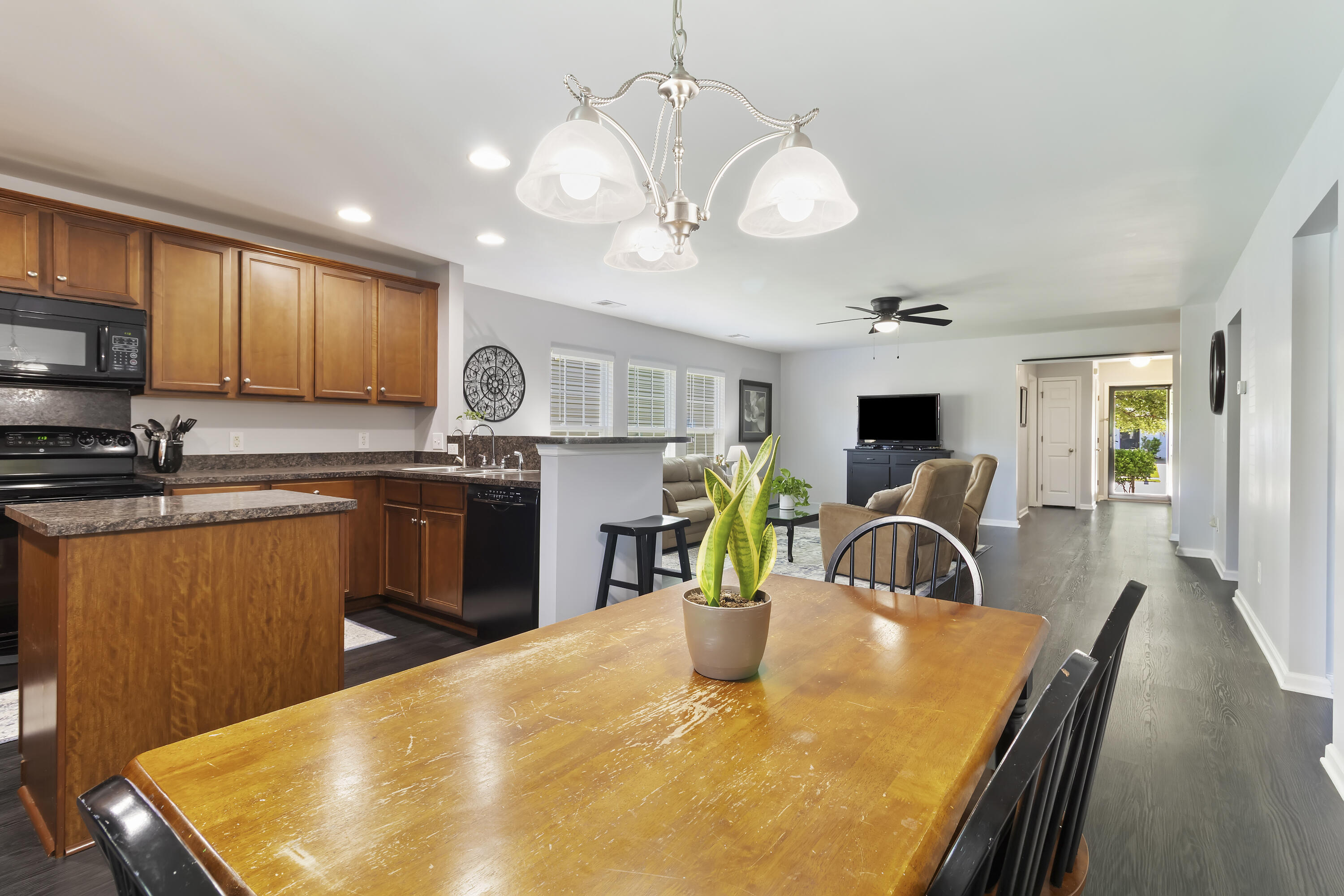 1110 Flyway Road