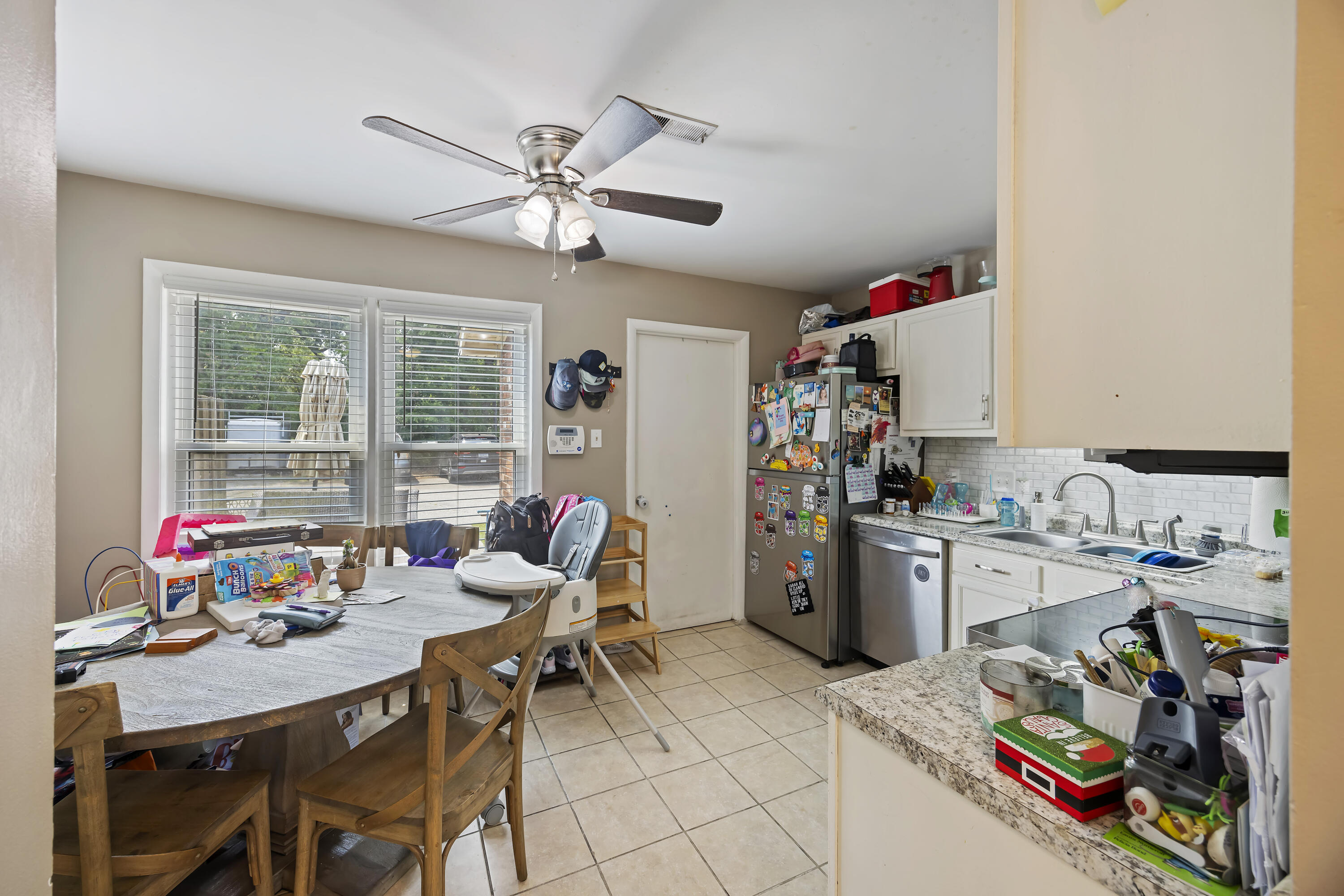 1 S Anderson Avenue