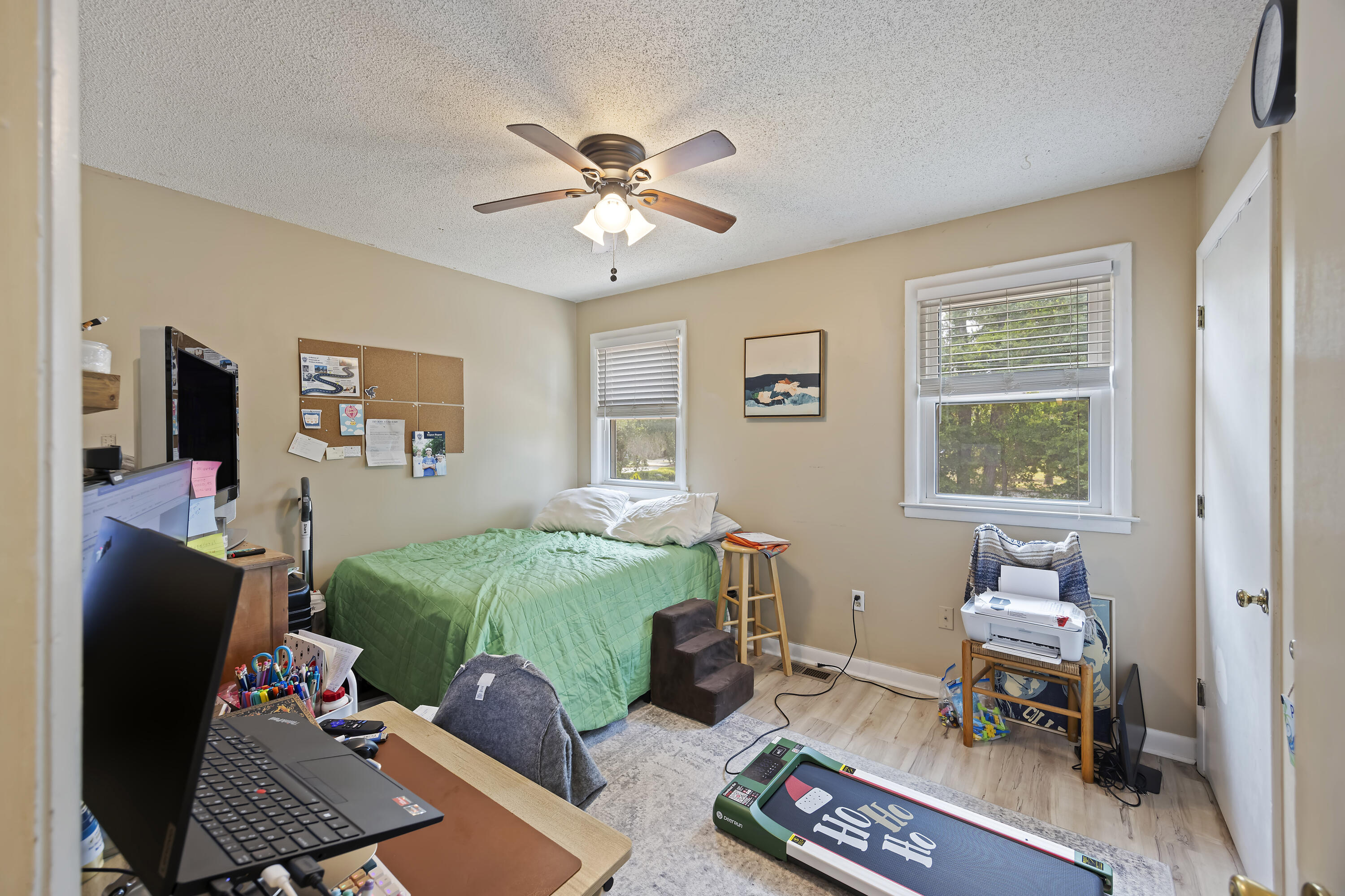 1 S Anderson Avenue
