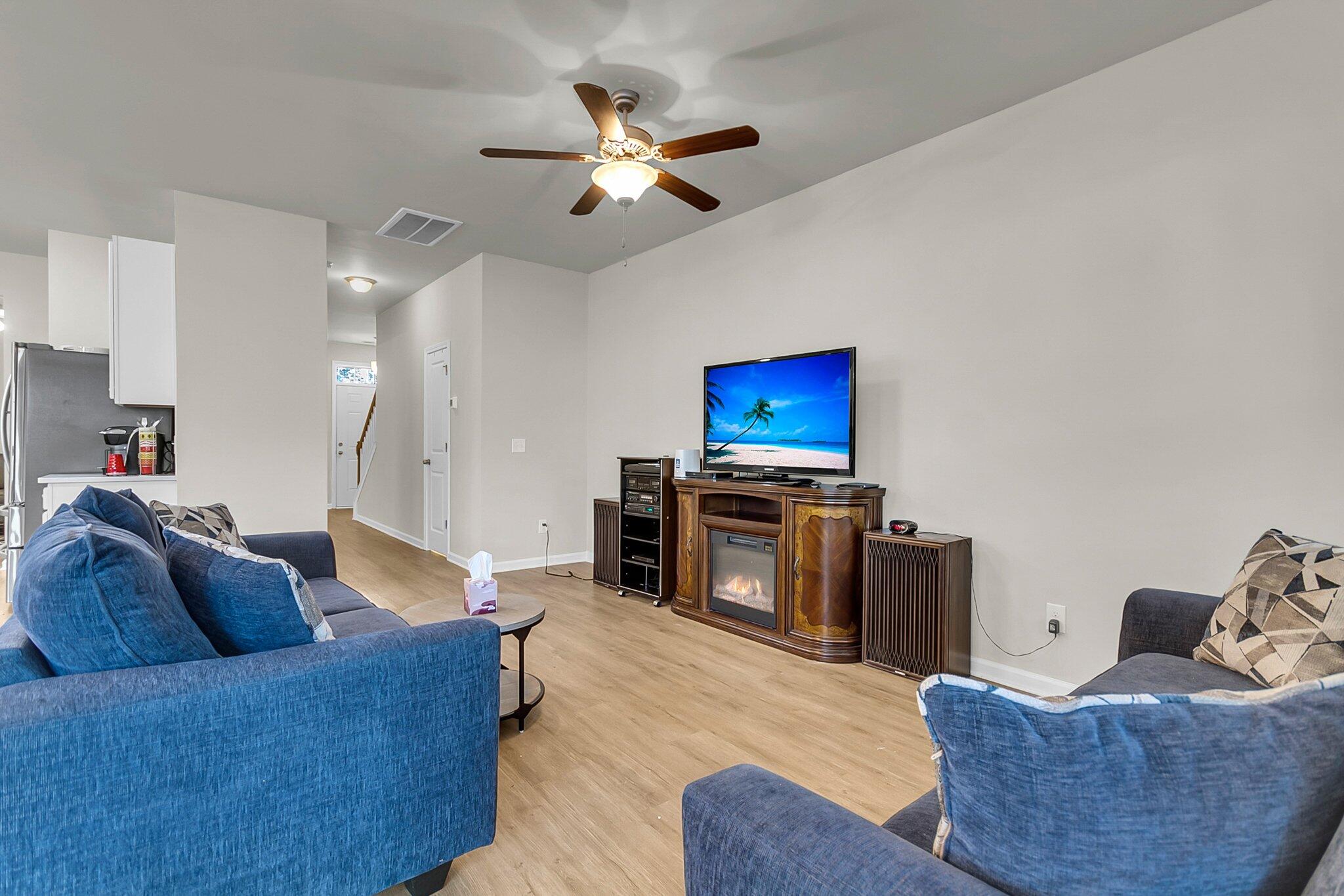 9009 Cat Tail Pond Road