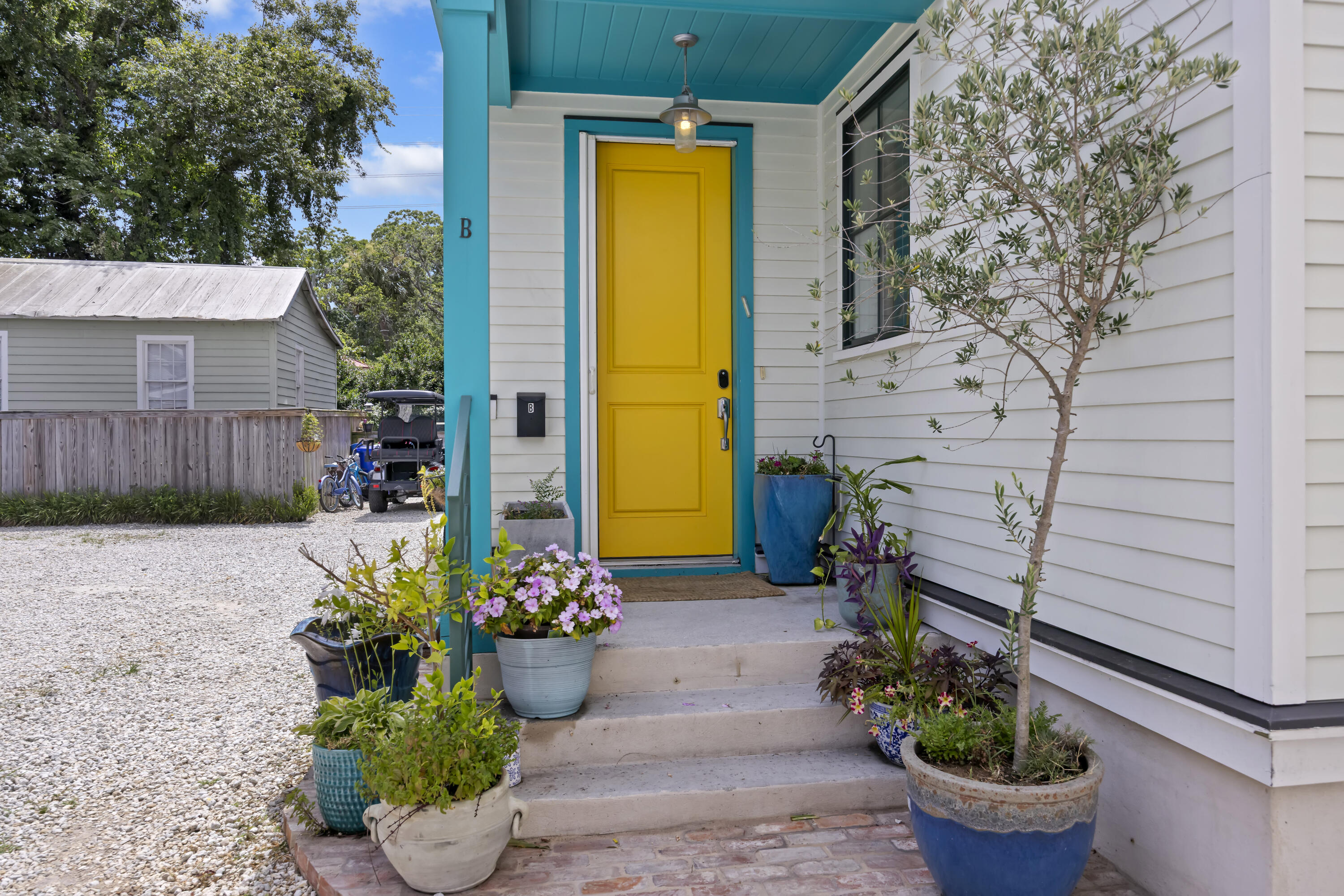 3 1/2 Maranda Holmes Street