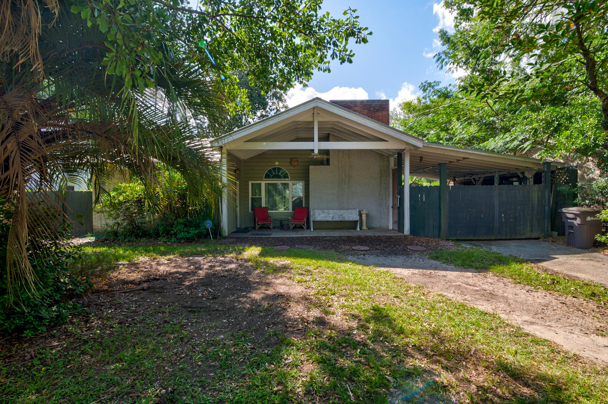 637 Palmetto Street