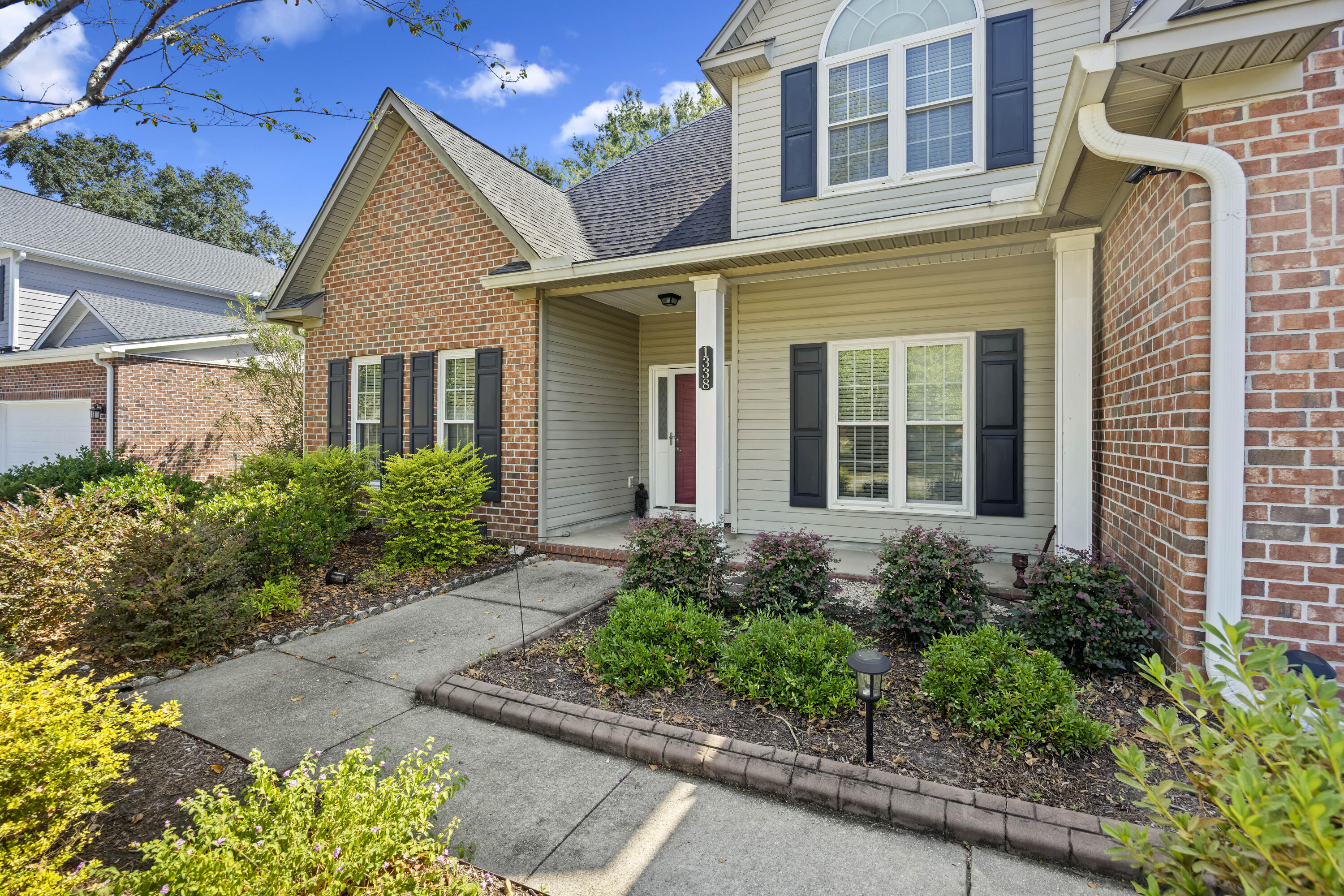 1338 Roma Road