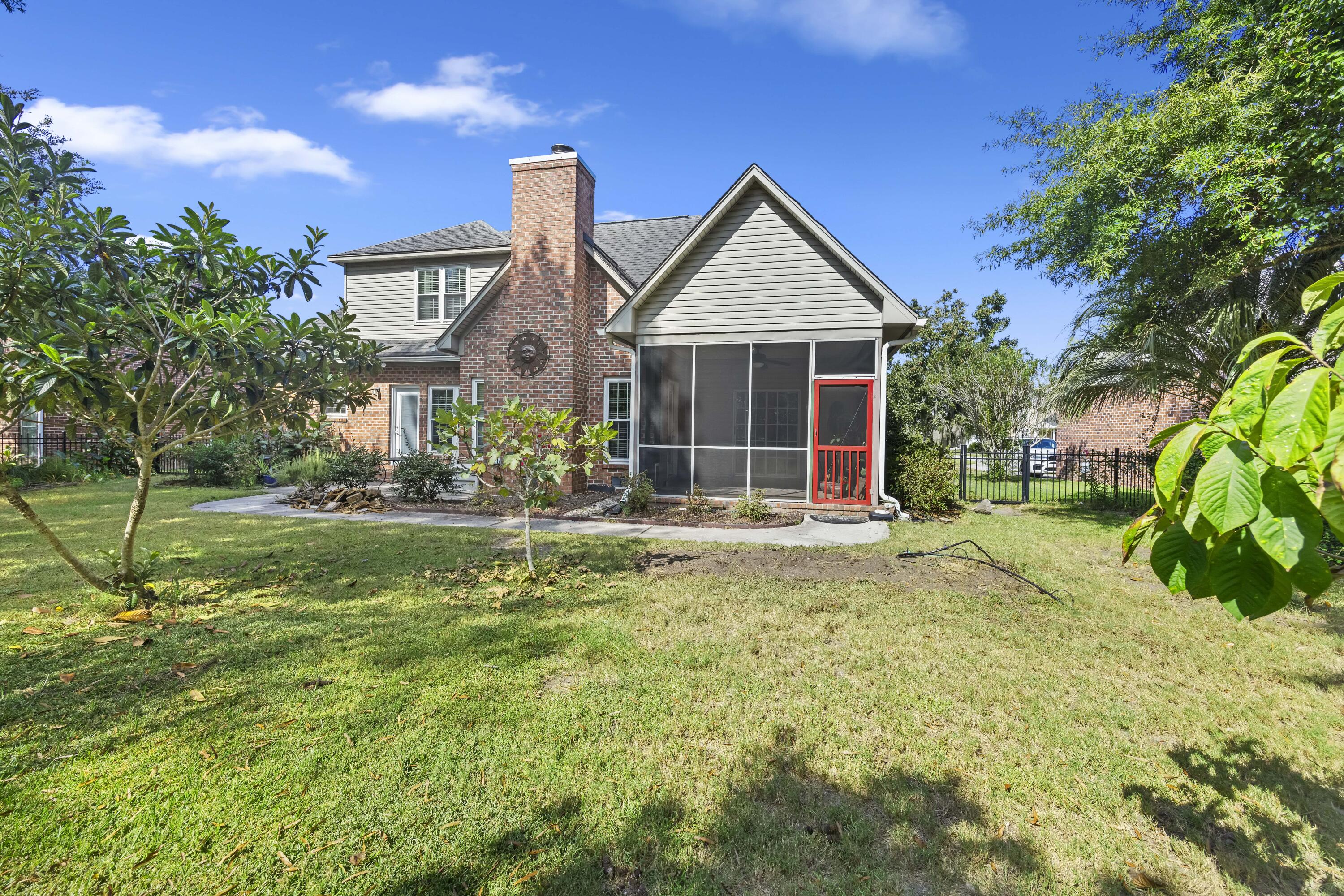 1338 Roma Road