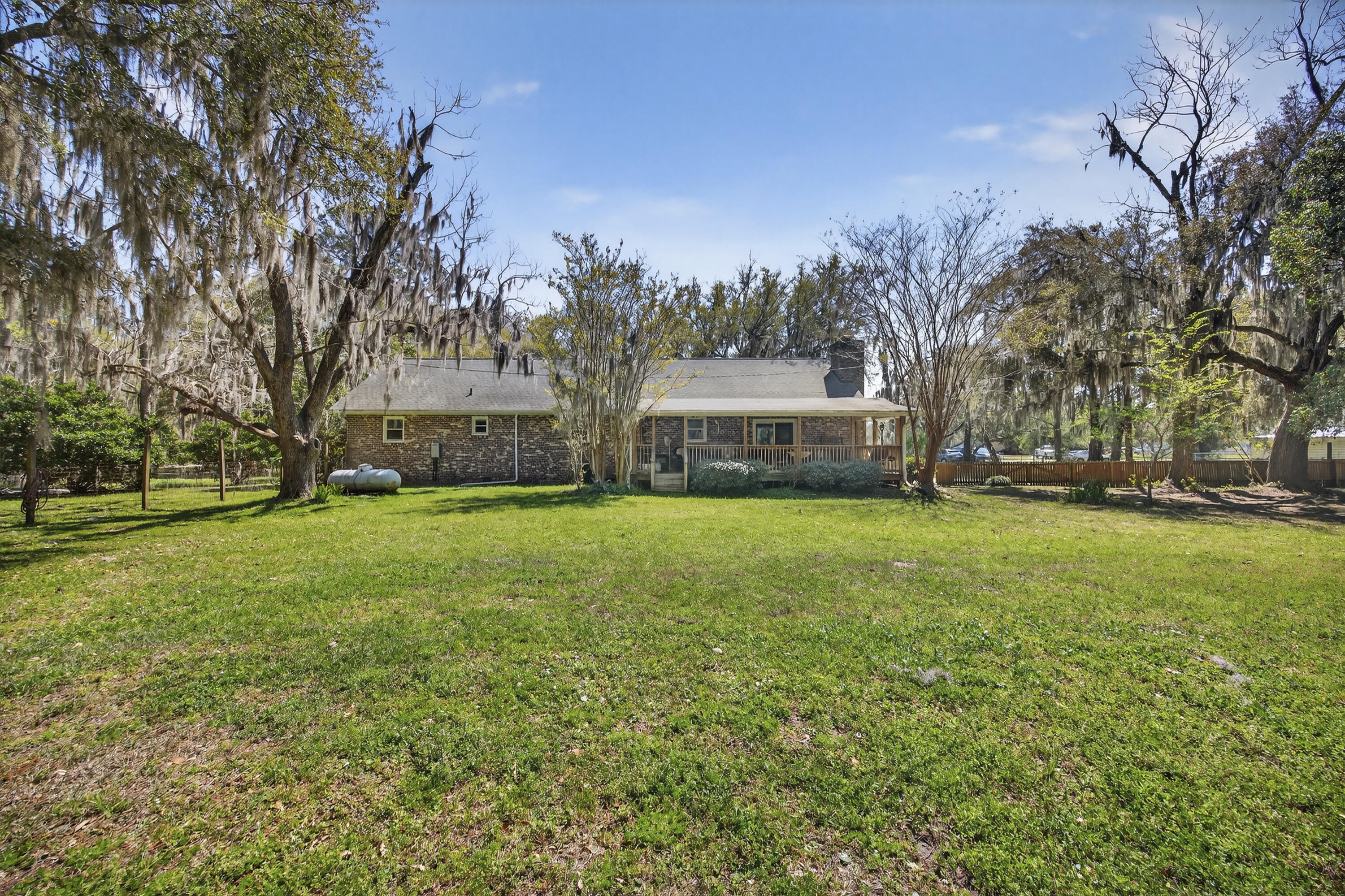 4715 Hwy 165