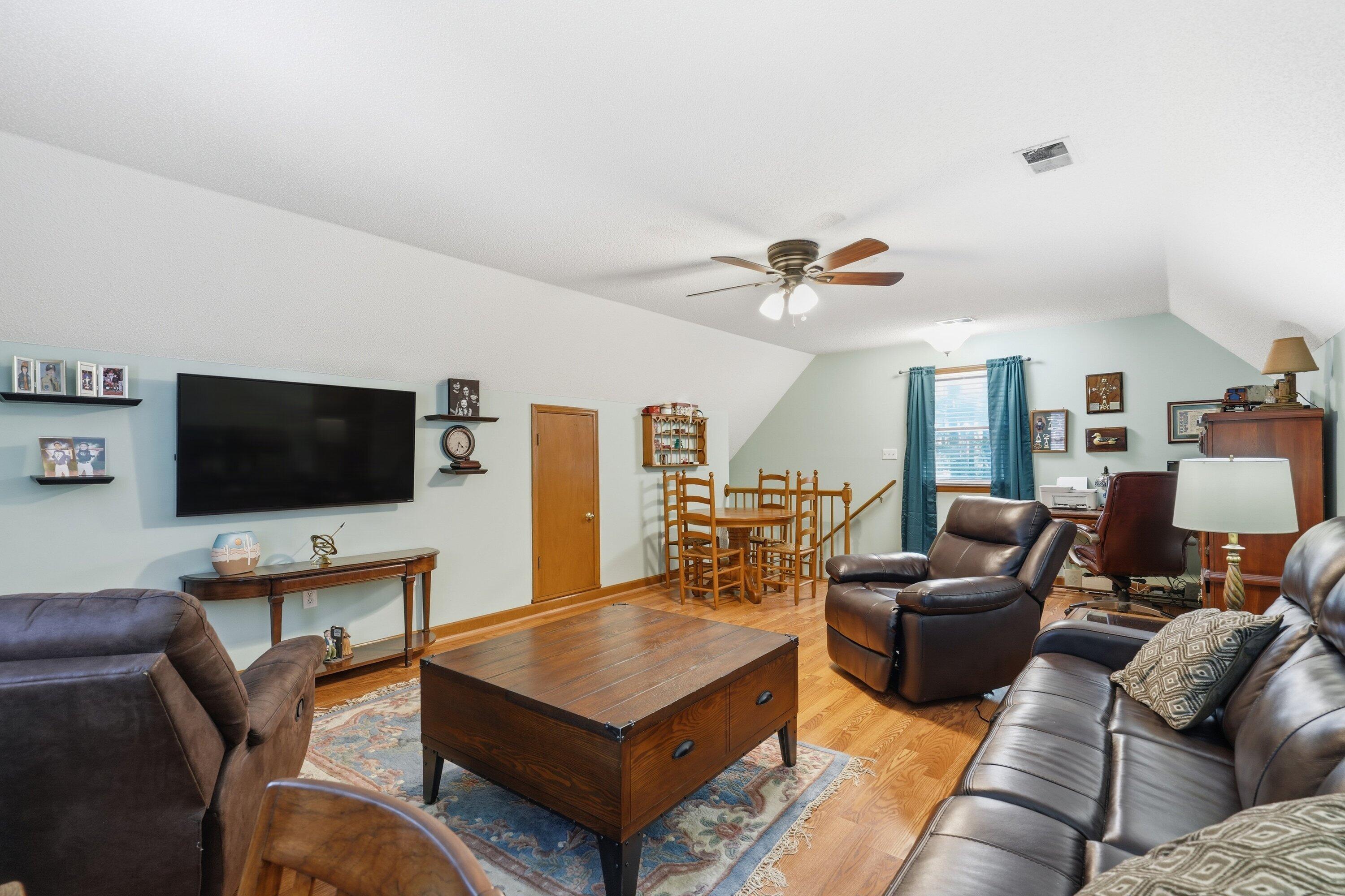 8639 Arthur Hills Circle
