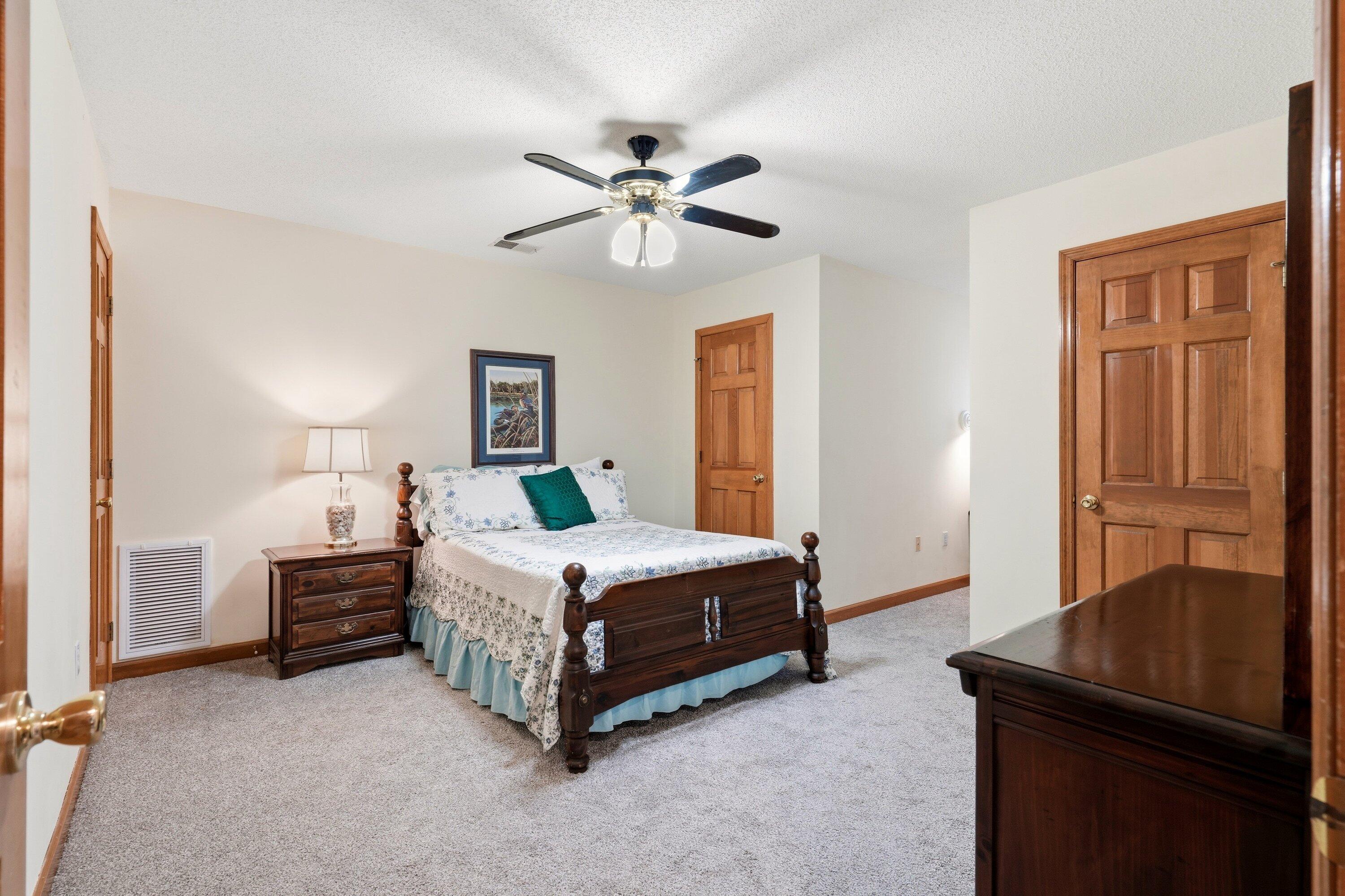 8639 Arthur Hills Circle