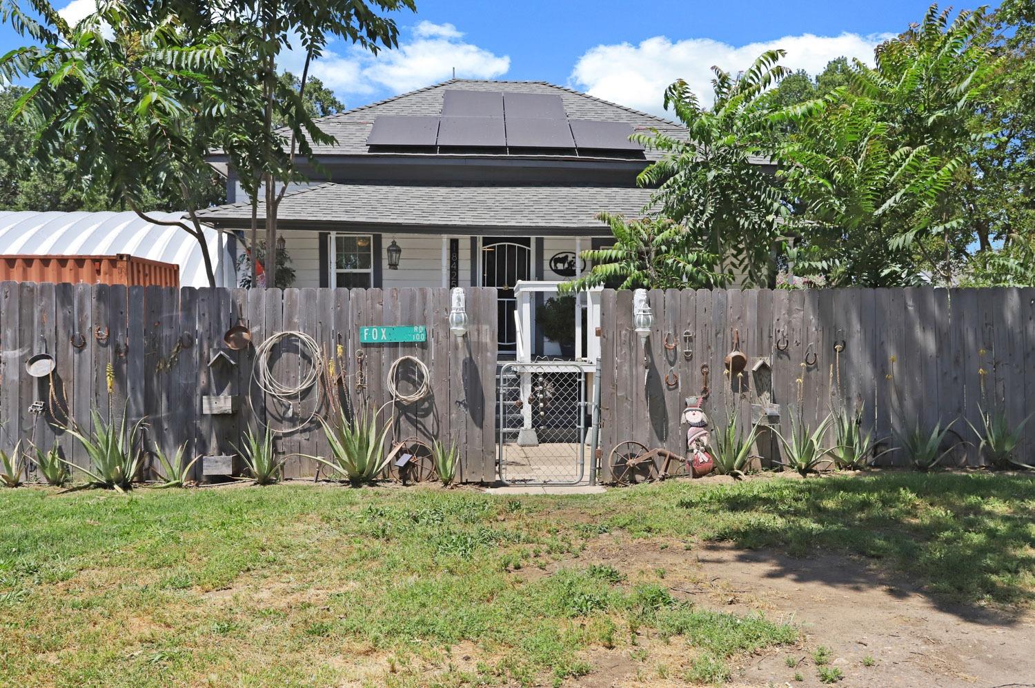 18425 E Hwy 88