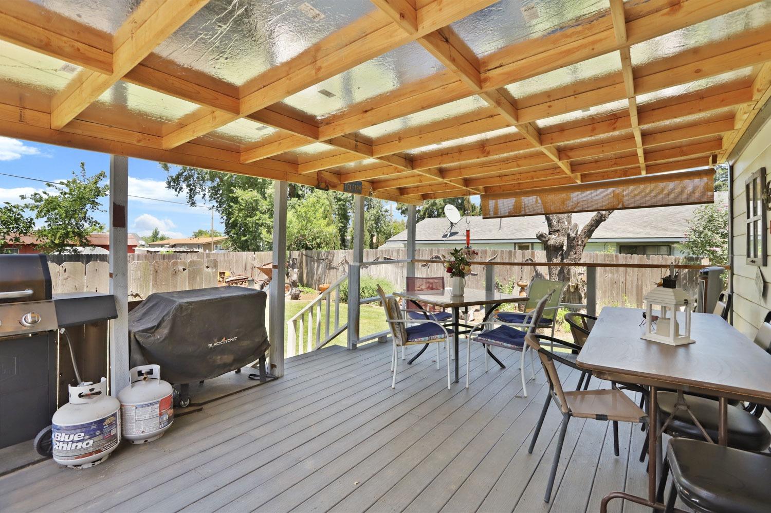 18425 E Hwy 88