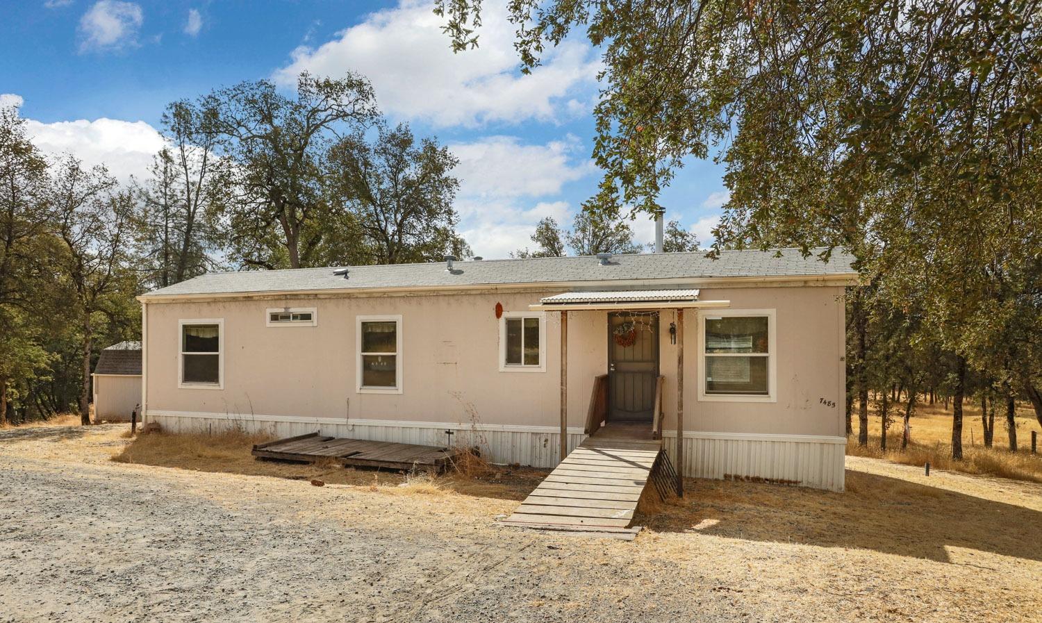 7485 Rim Rock Valley Road