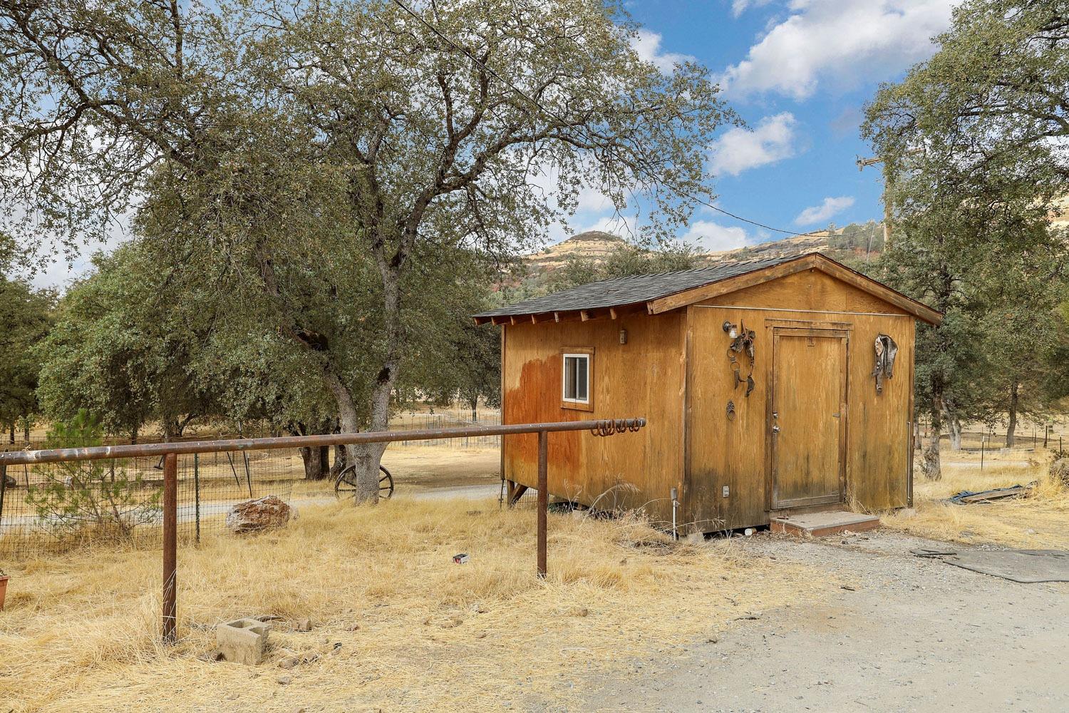 7485 Rim Rock Valley Road