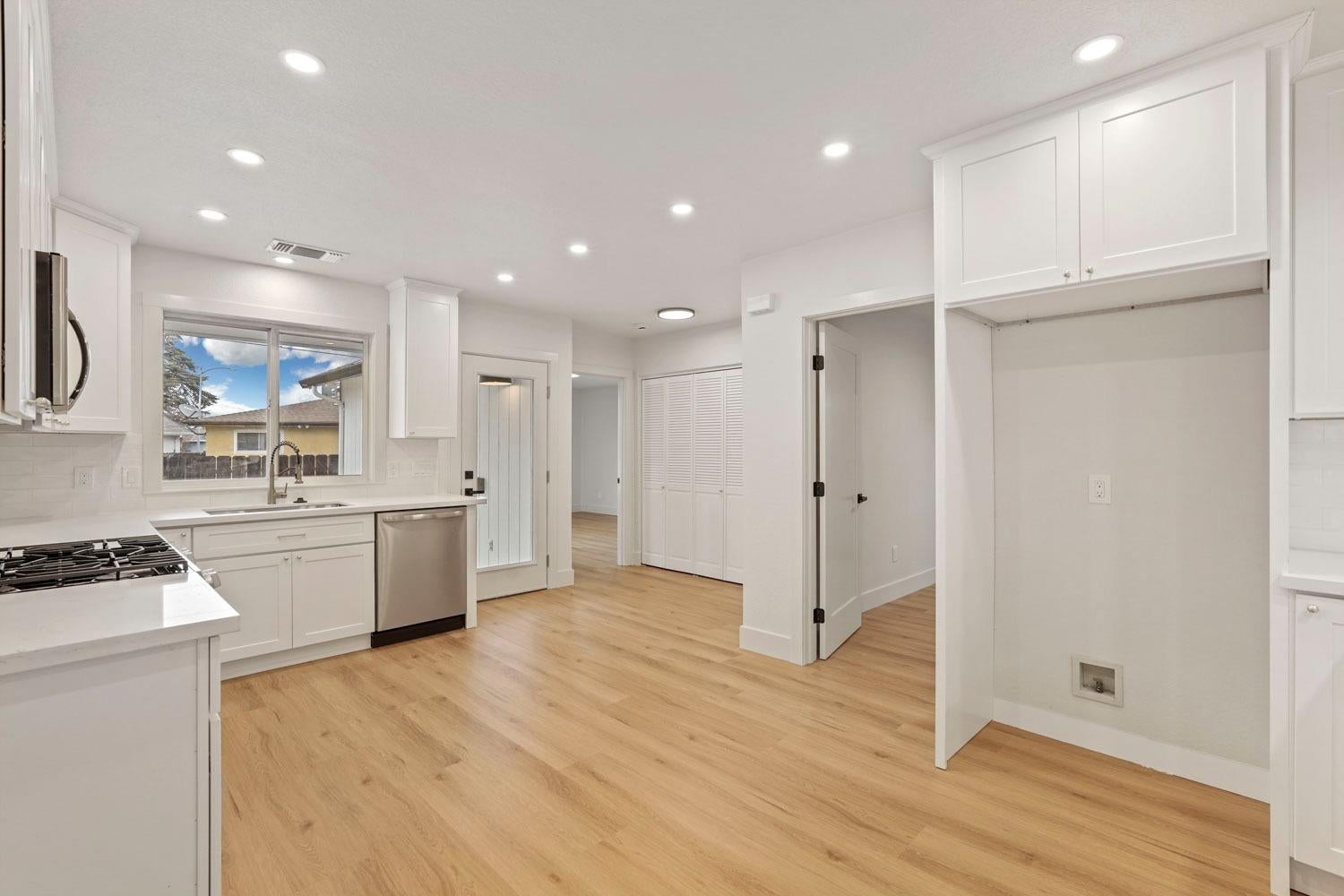 643 JOAQUIN Street