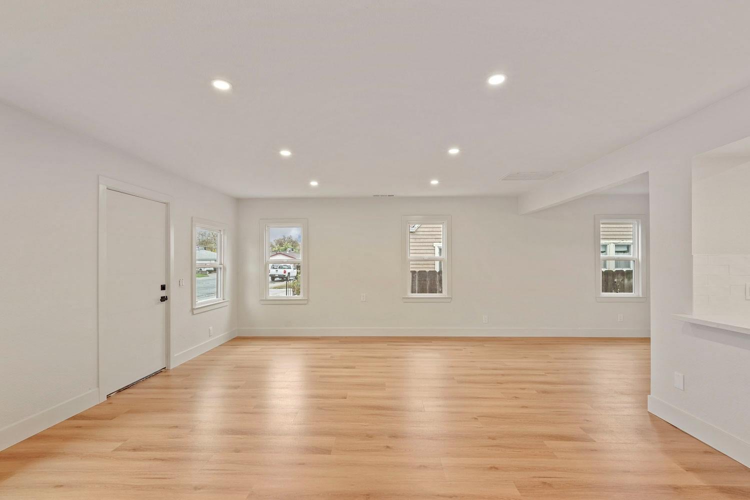 643 JOAQUIN Street