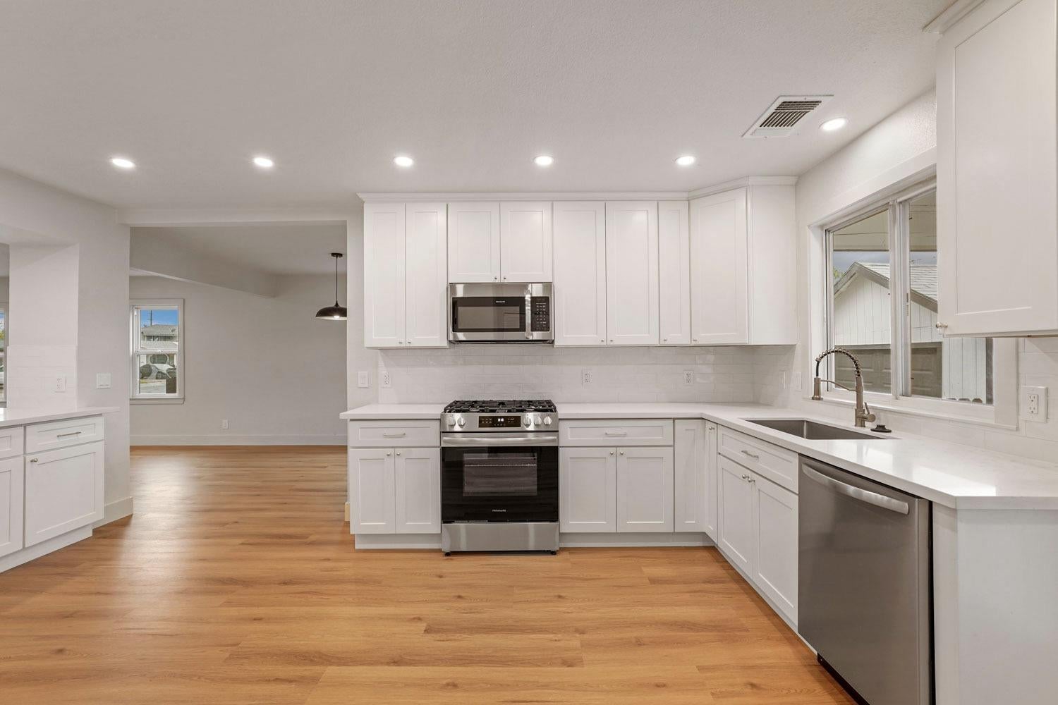 643 JOAQUIN Street