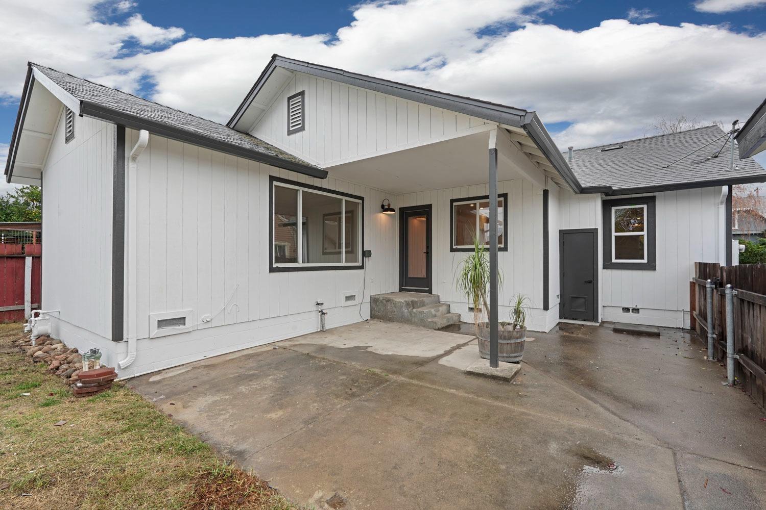 643 JOAQUIN Street