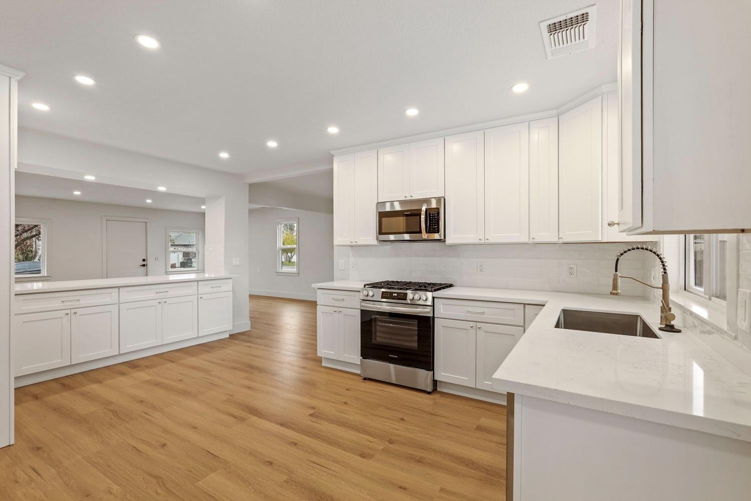 643 JOAQUIN Street