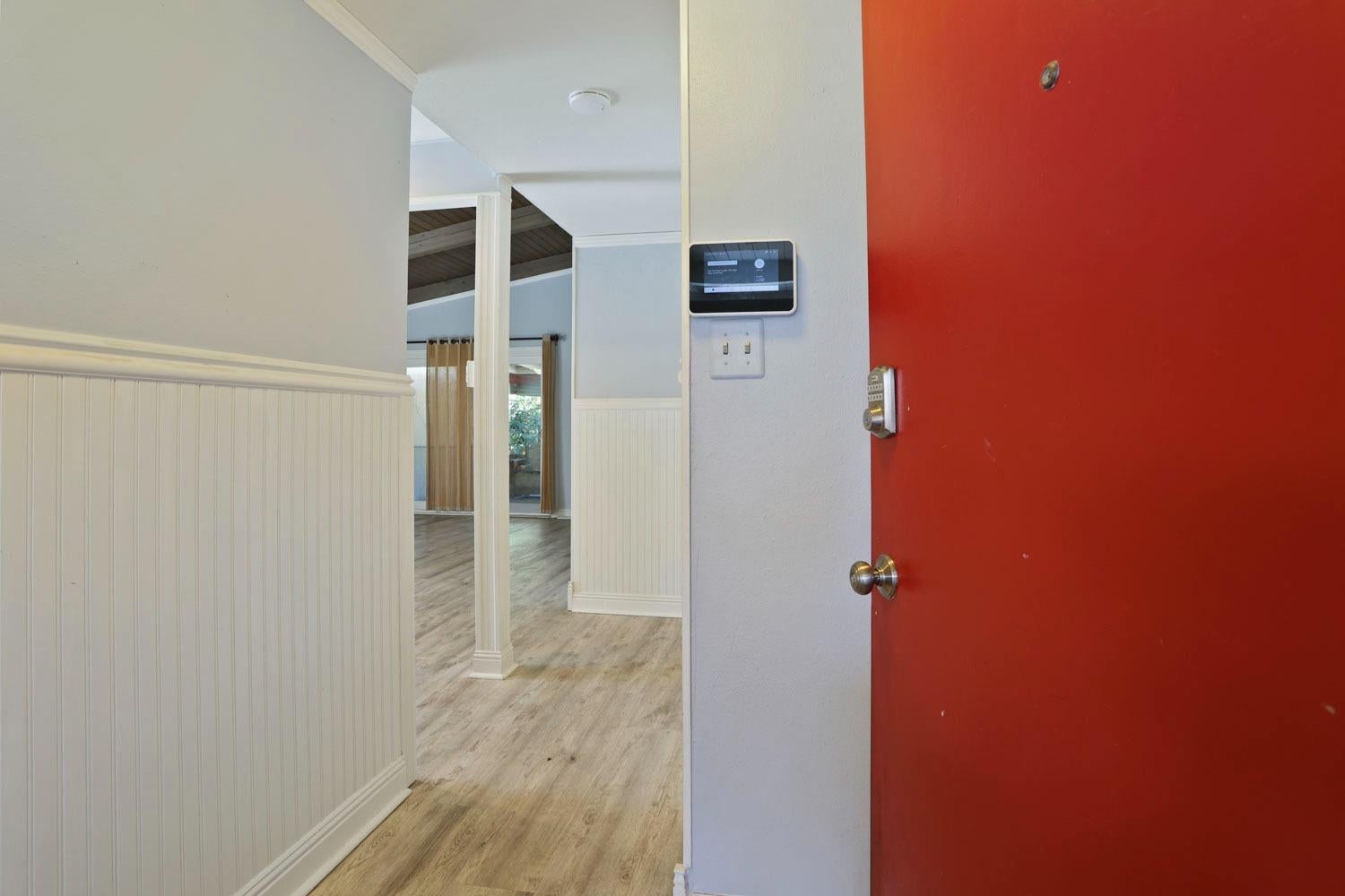6015 Williamsburg Place