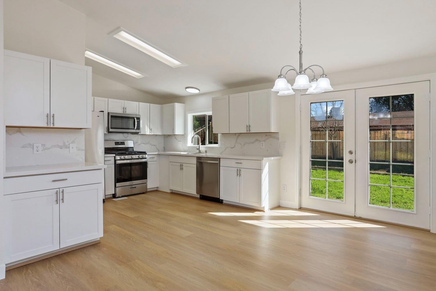 369 Deer Field Circle