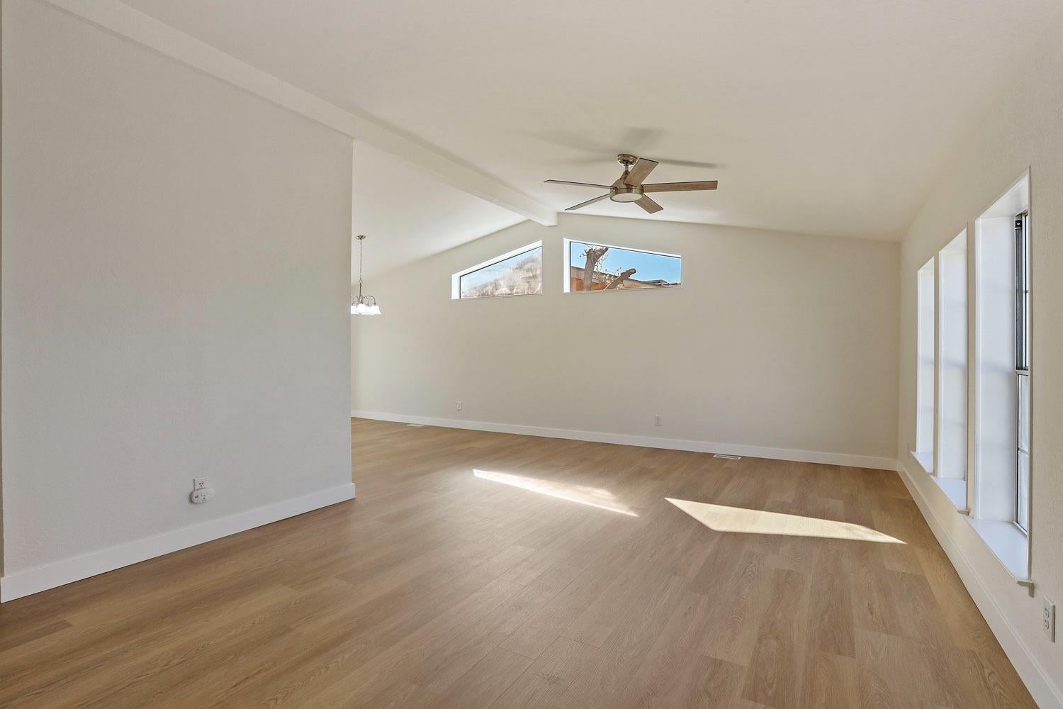 369 Deer Field Circle