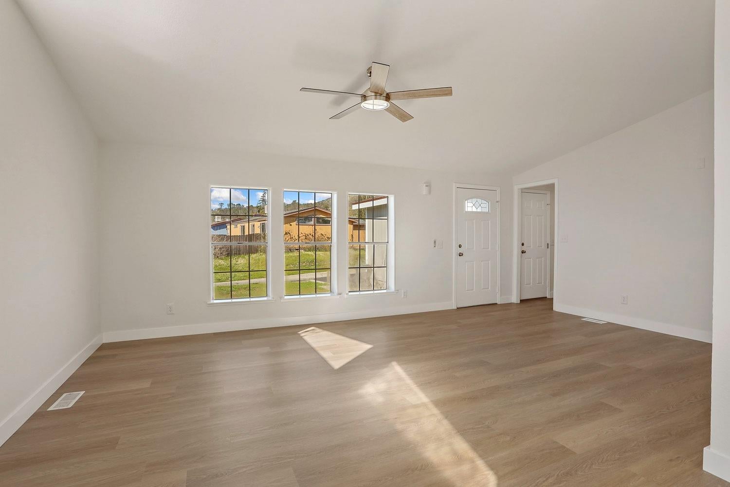 369 Deer Field Circle
