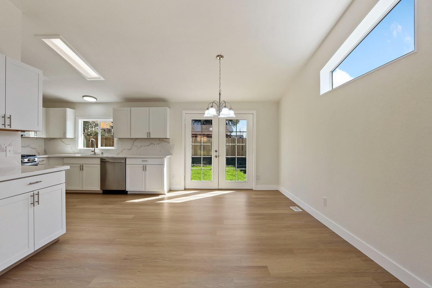 369 Deer Field Circle