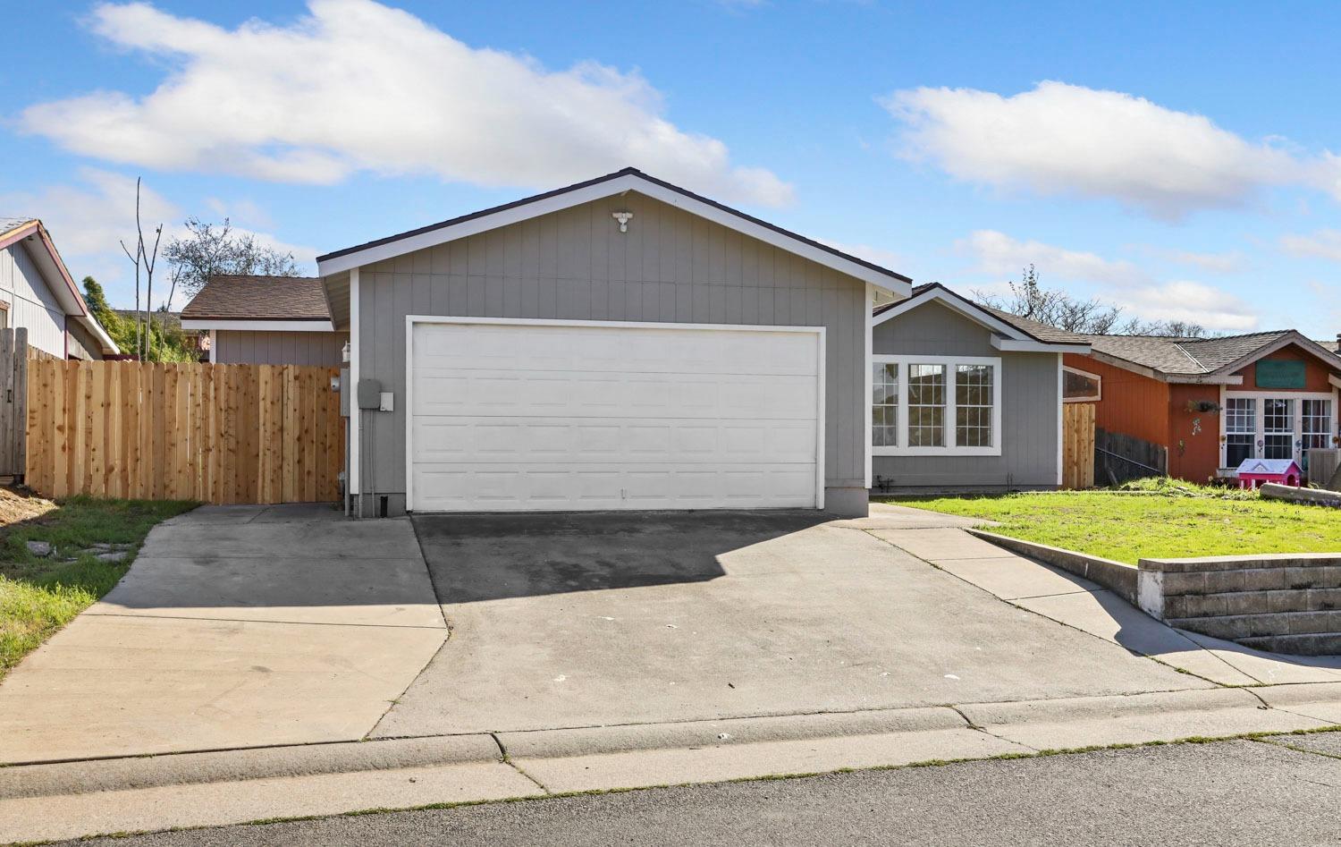 369 Deer Field Circle