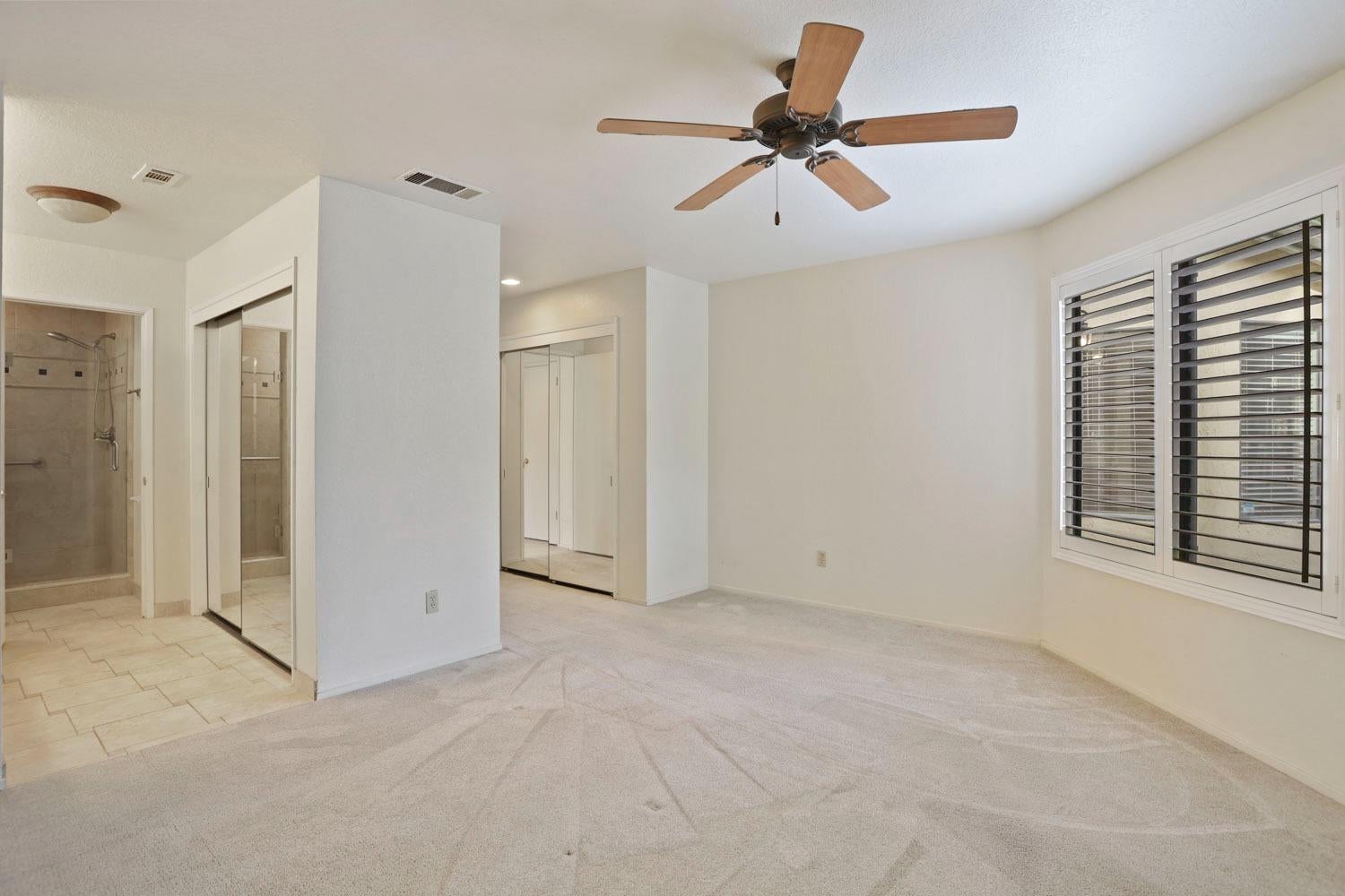 1631 W Swain Road