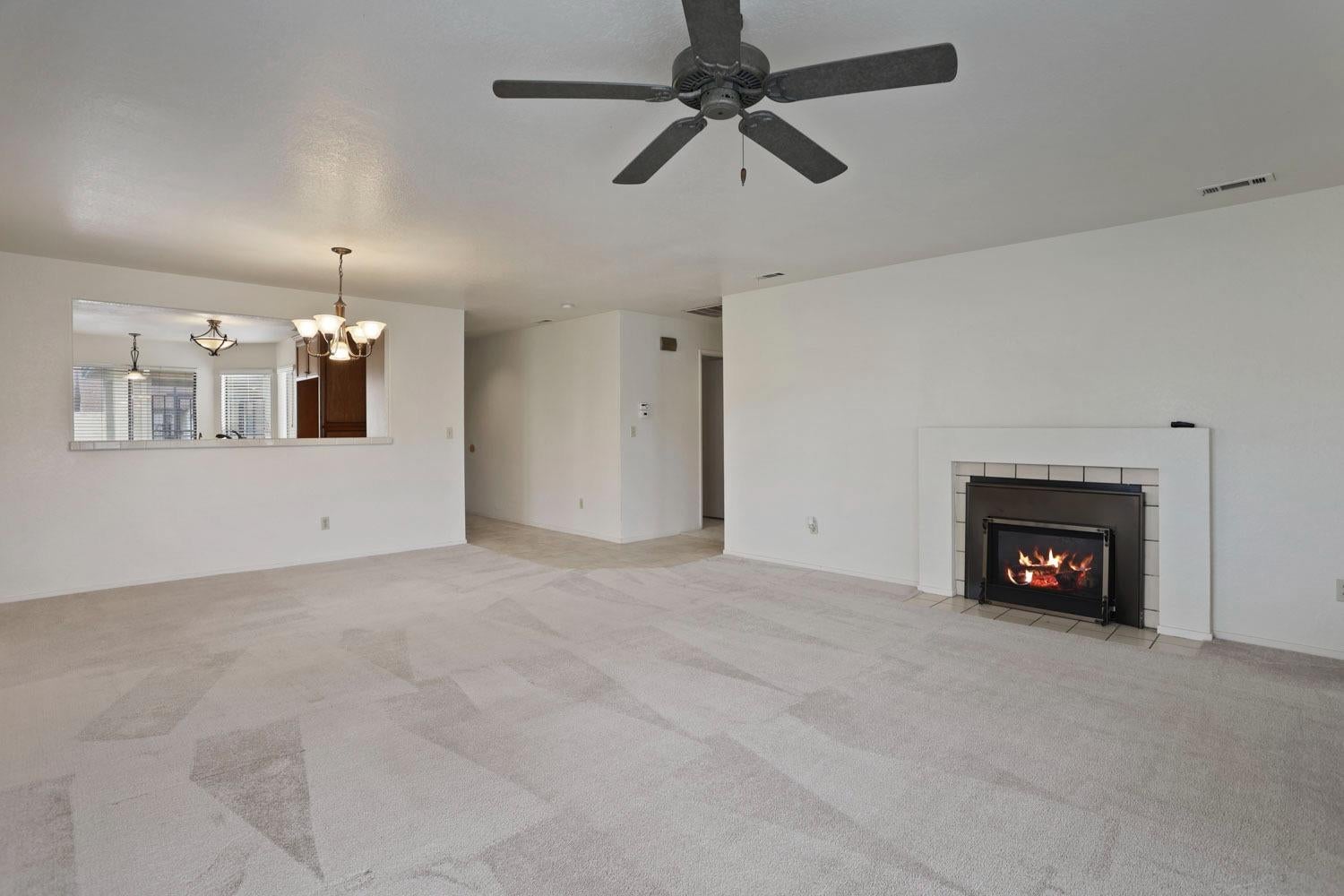 1631 W Swain Road